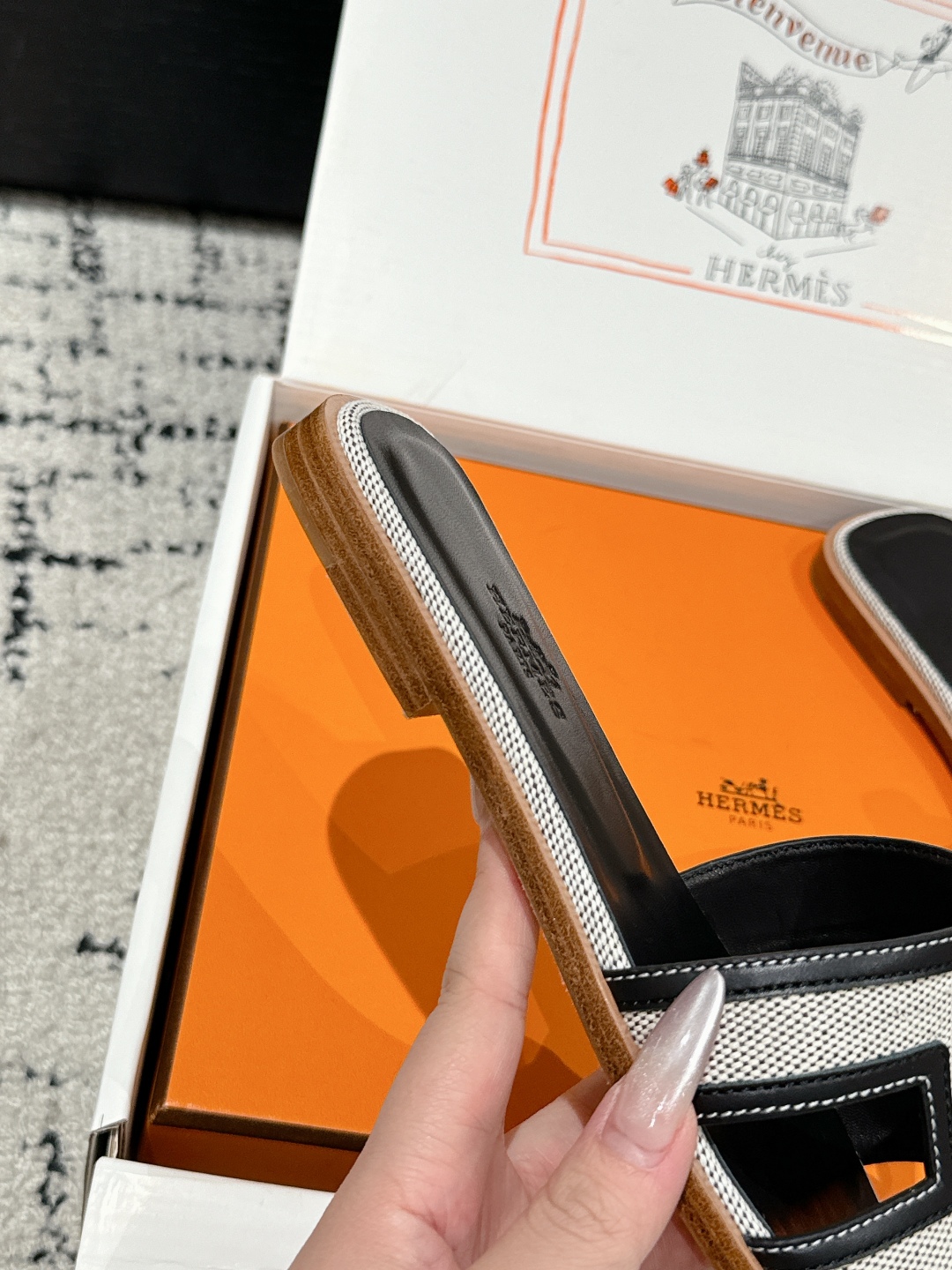 HERMES  01609
