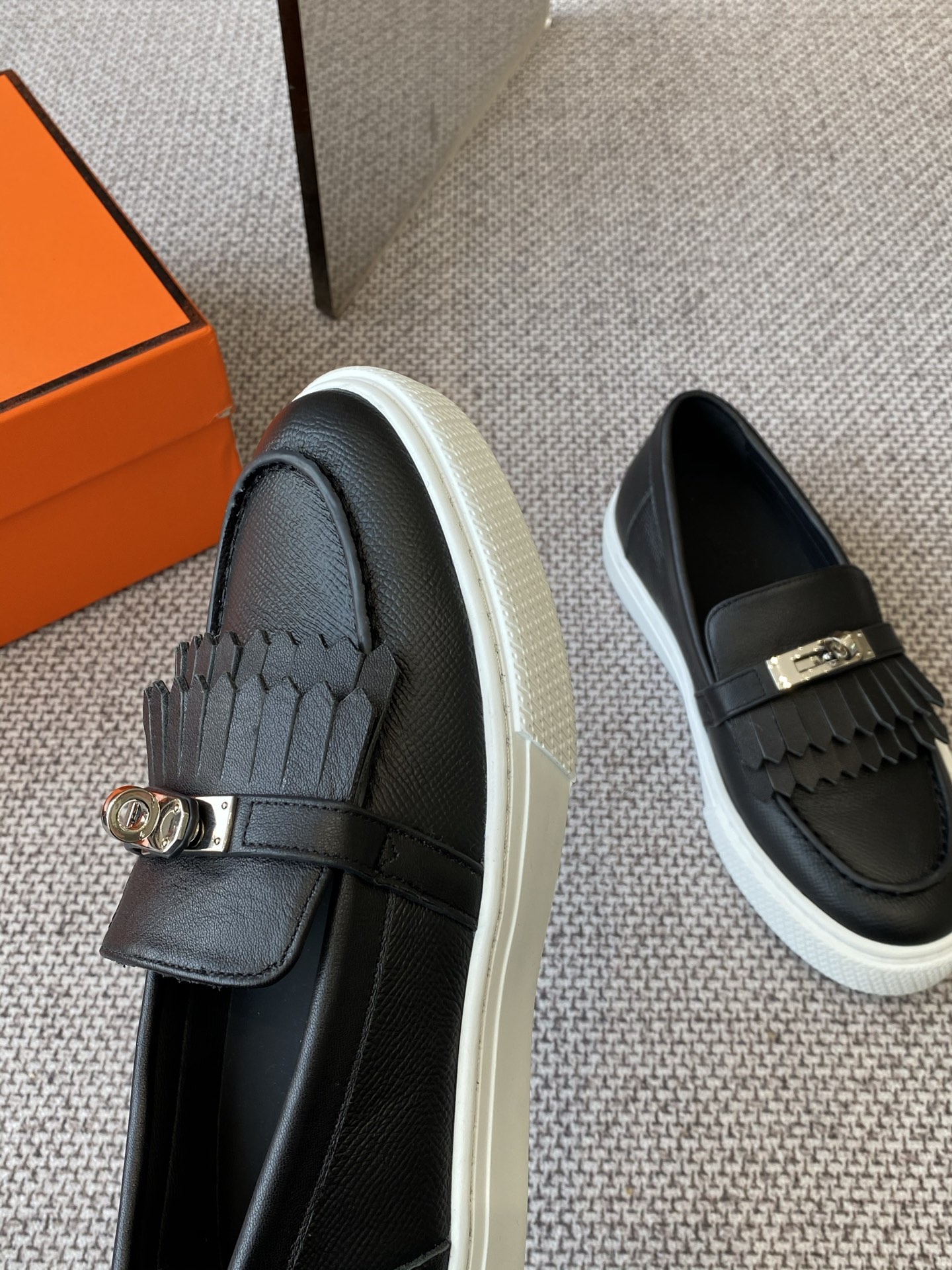 HERMES 01609