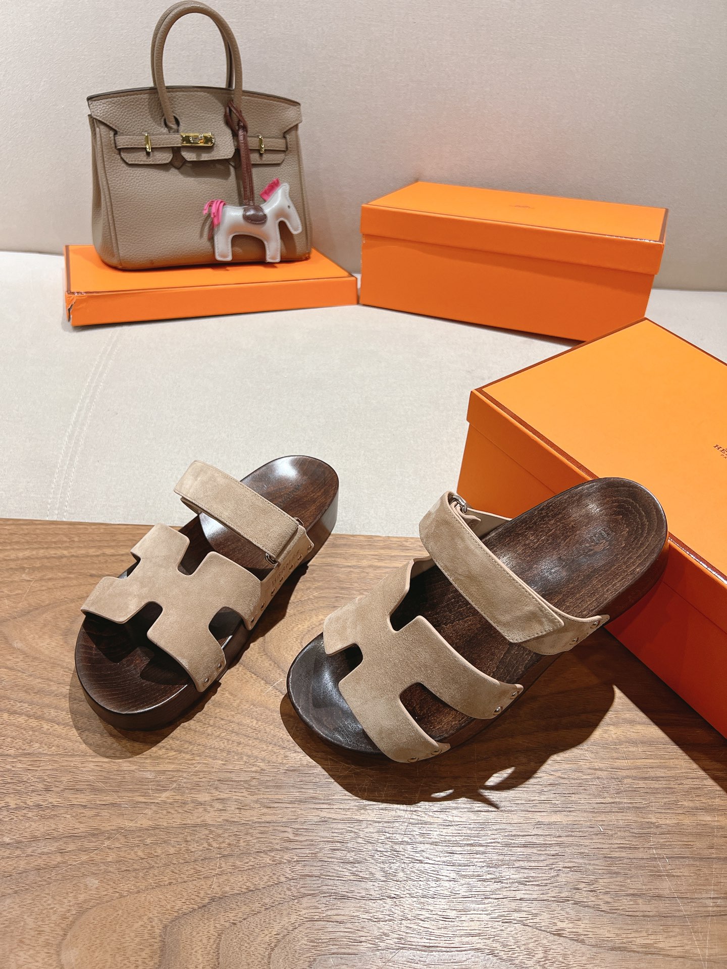HERMES  01609