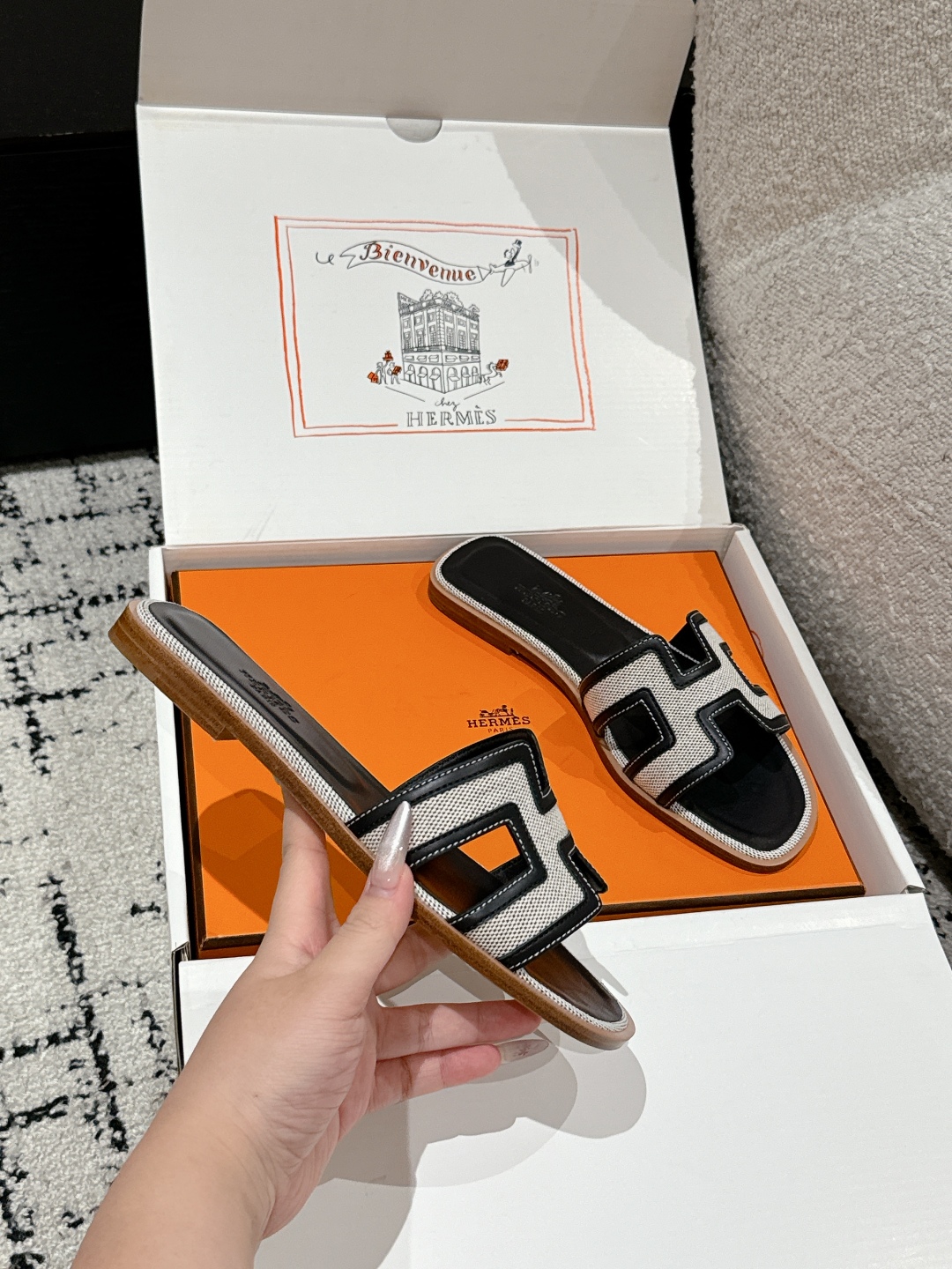 HERMES  01609