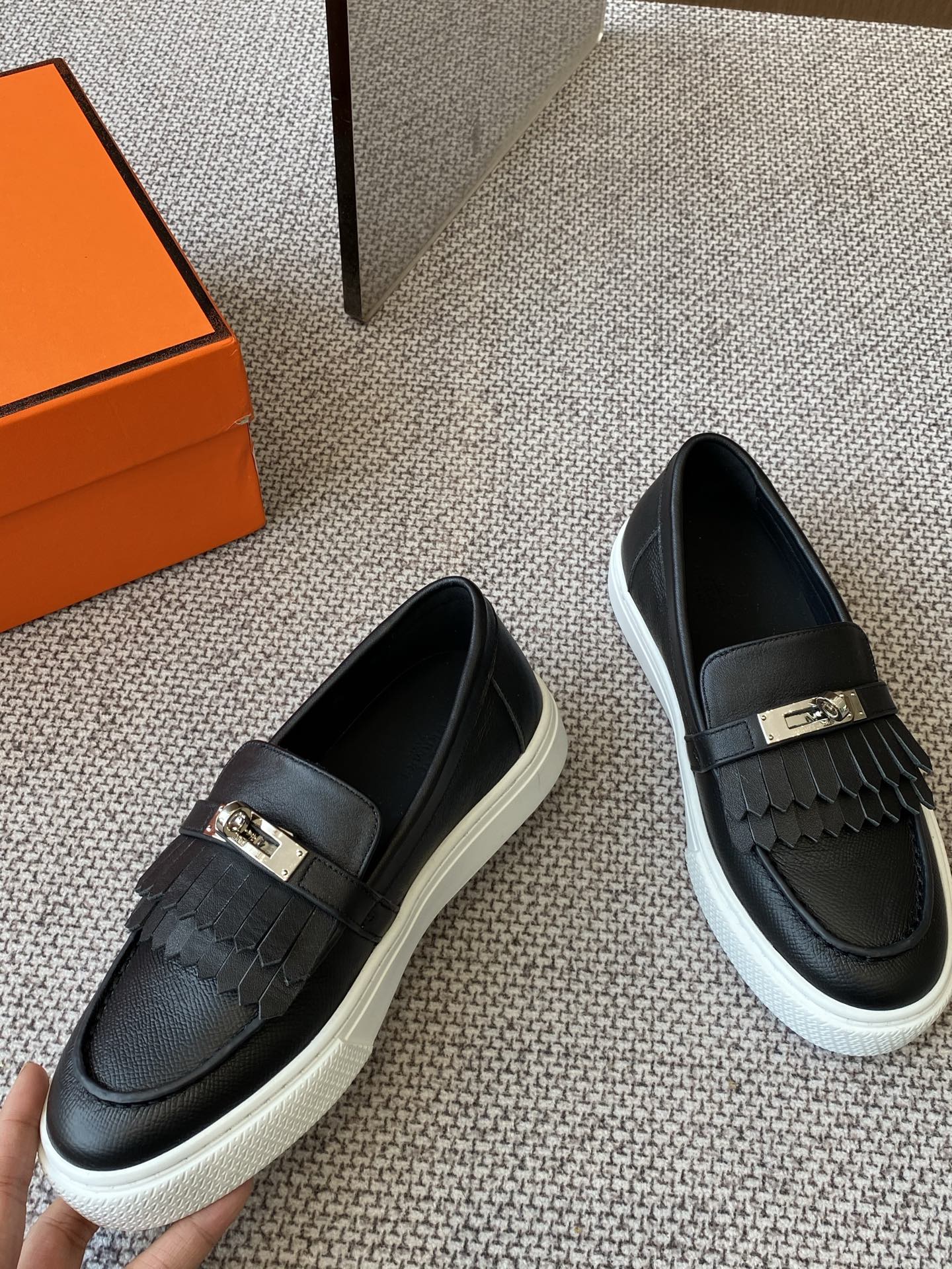 HERMES 01609