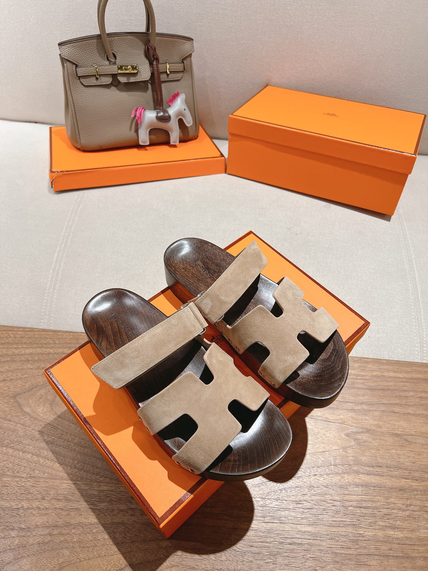 HERMES  01609