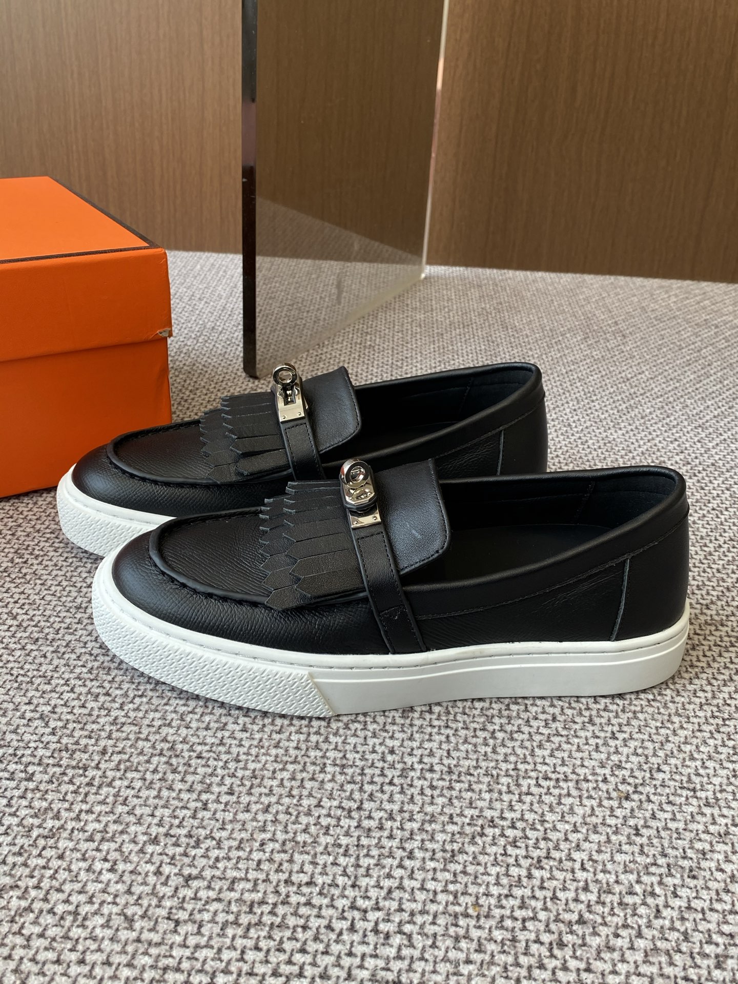 HERMES 01609