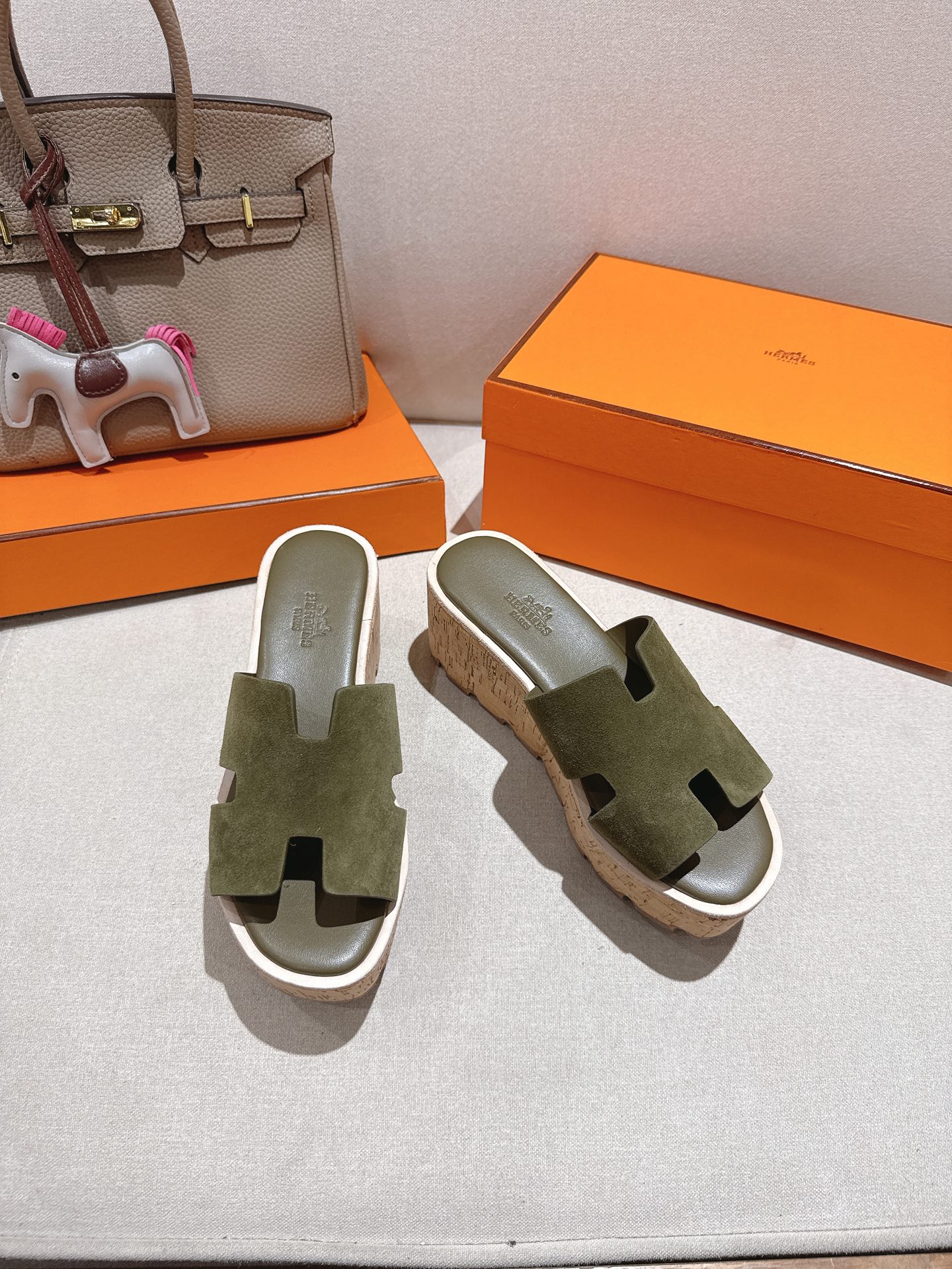 HERMES 01619 HERMES 01619