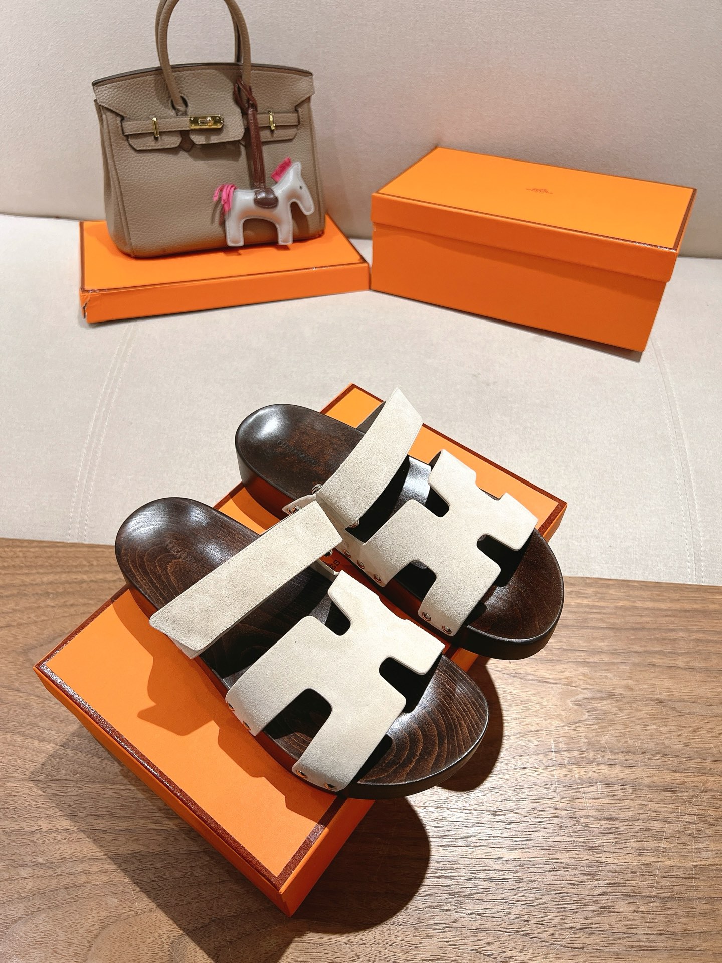 HERMES 01619 HERMES 01619