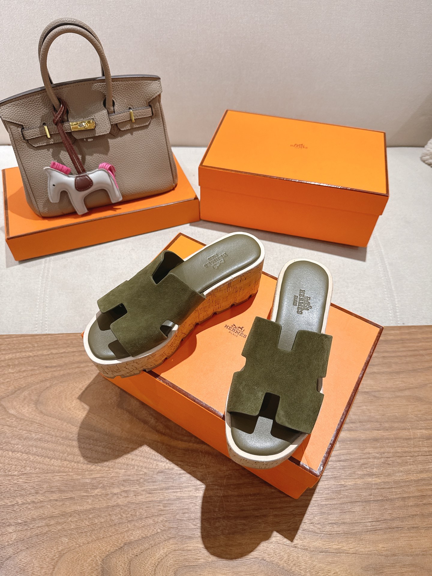 HERMES 01619 HERMES 01619