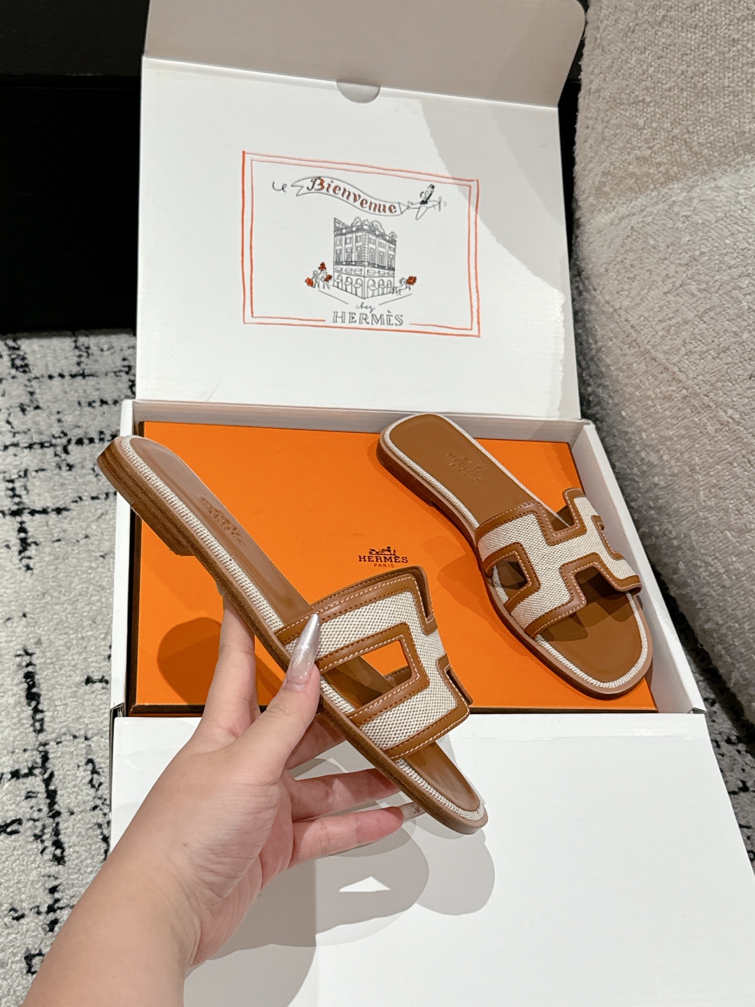 HERMES 01619 HERMES 01619