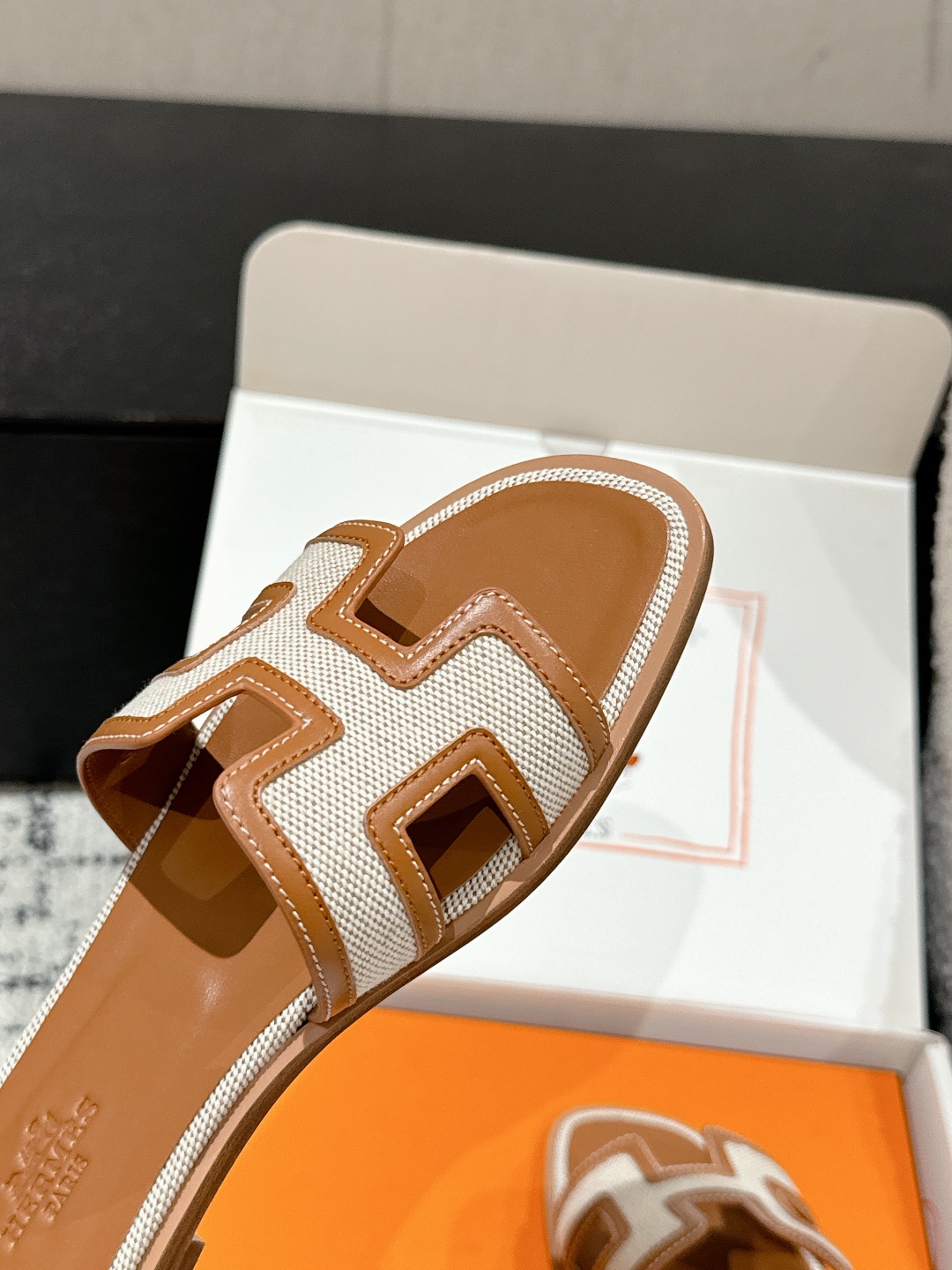 HERMES 01619 HERMES 01619
