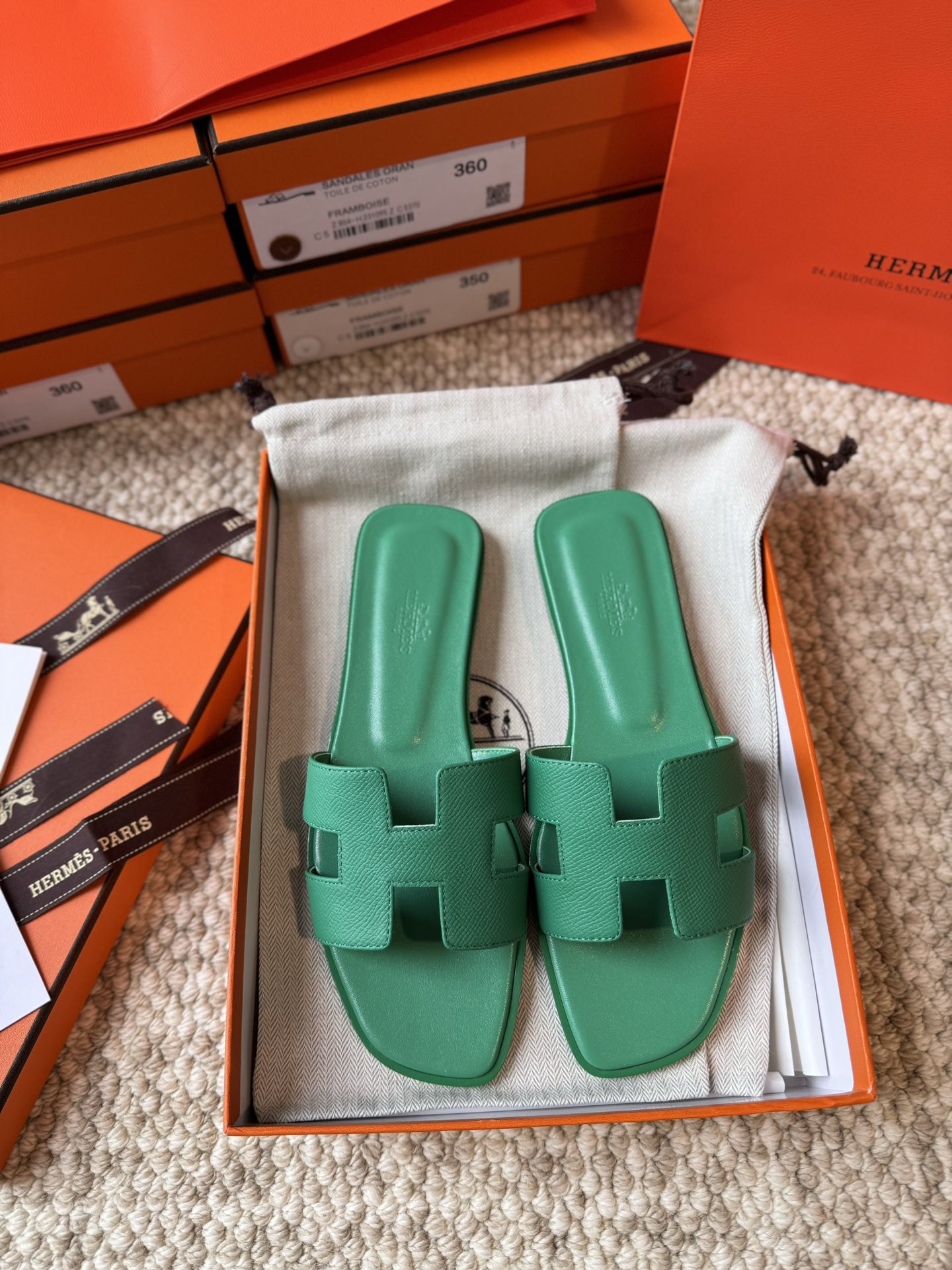 HERMES 01619 HERMES 01619
