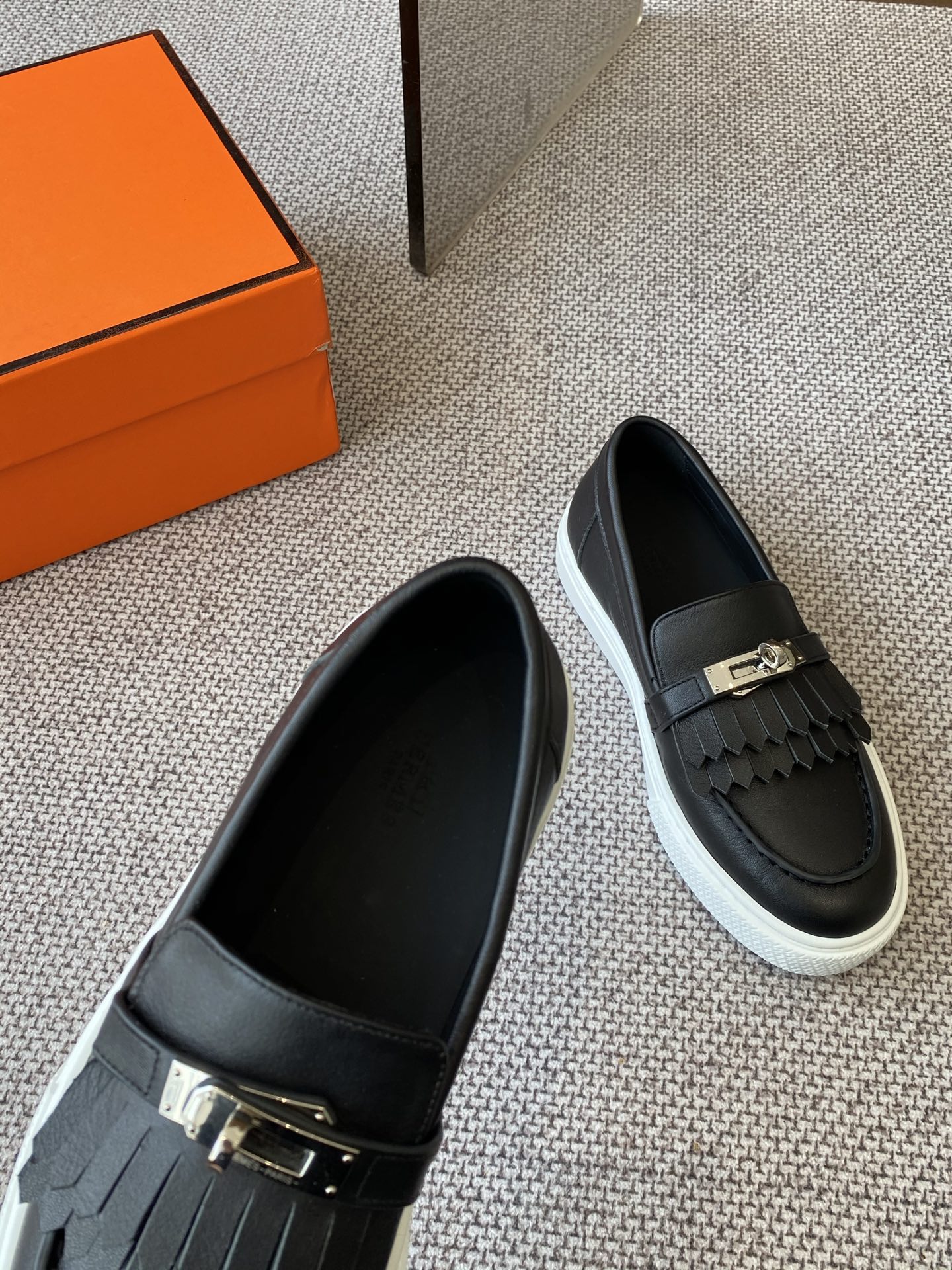HERMES 01629 HERMES 01629