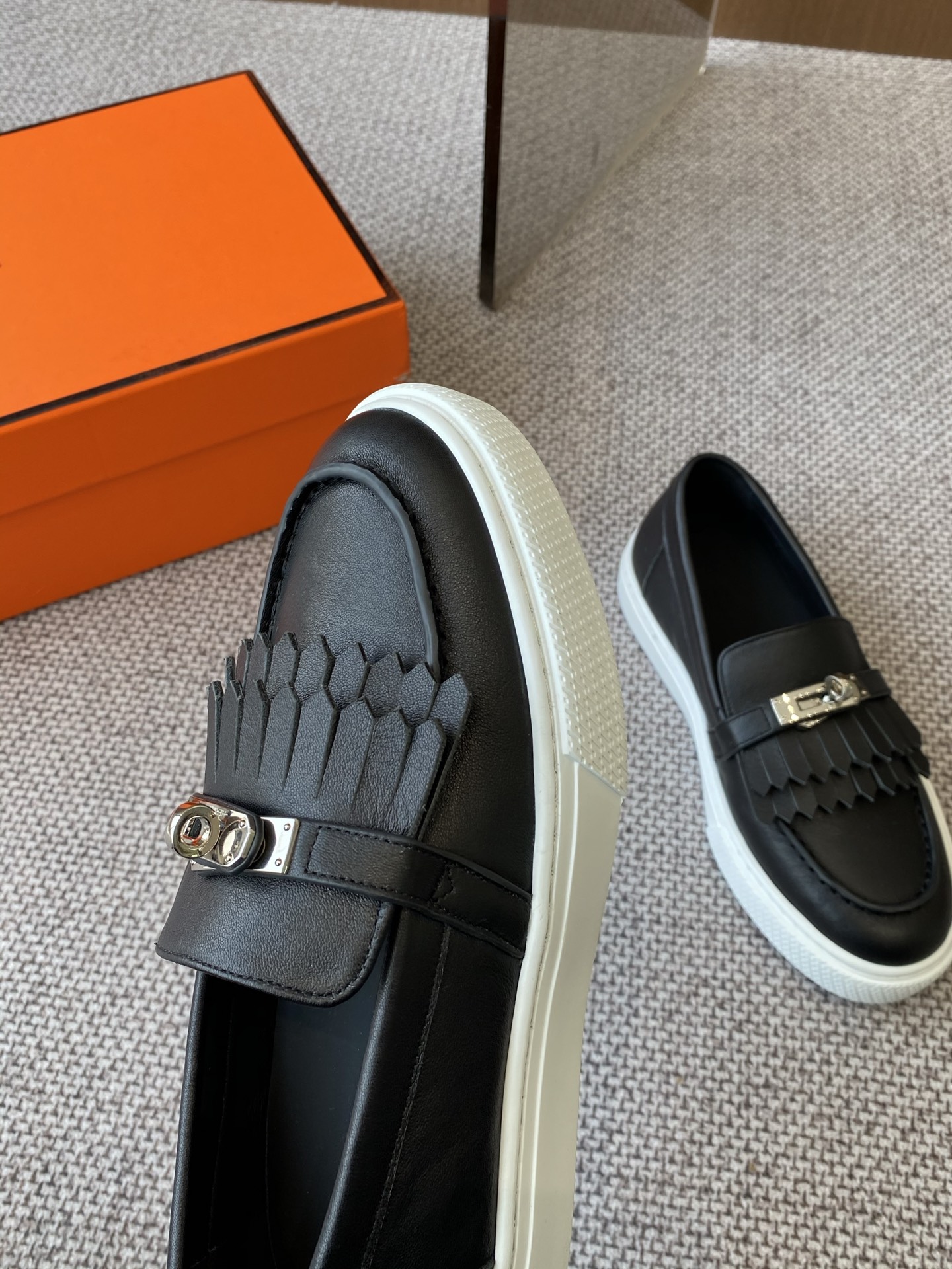 HERMES 01629 HERMES 01629