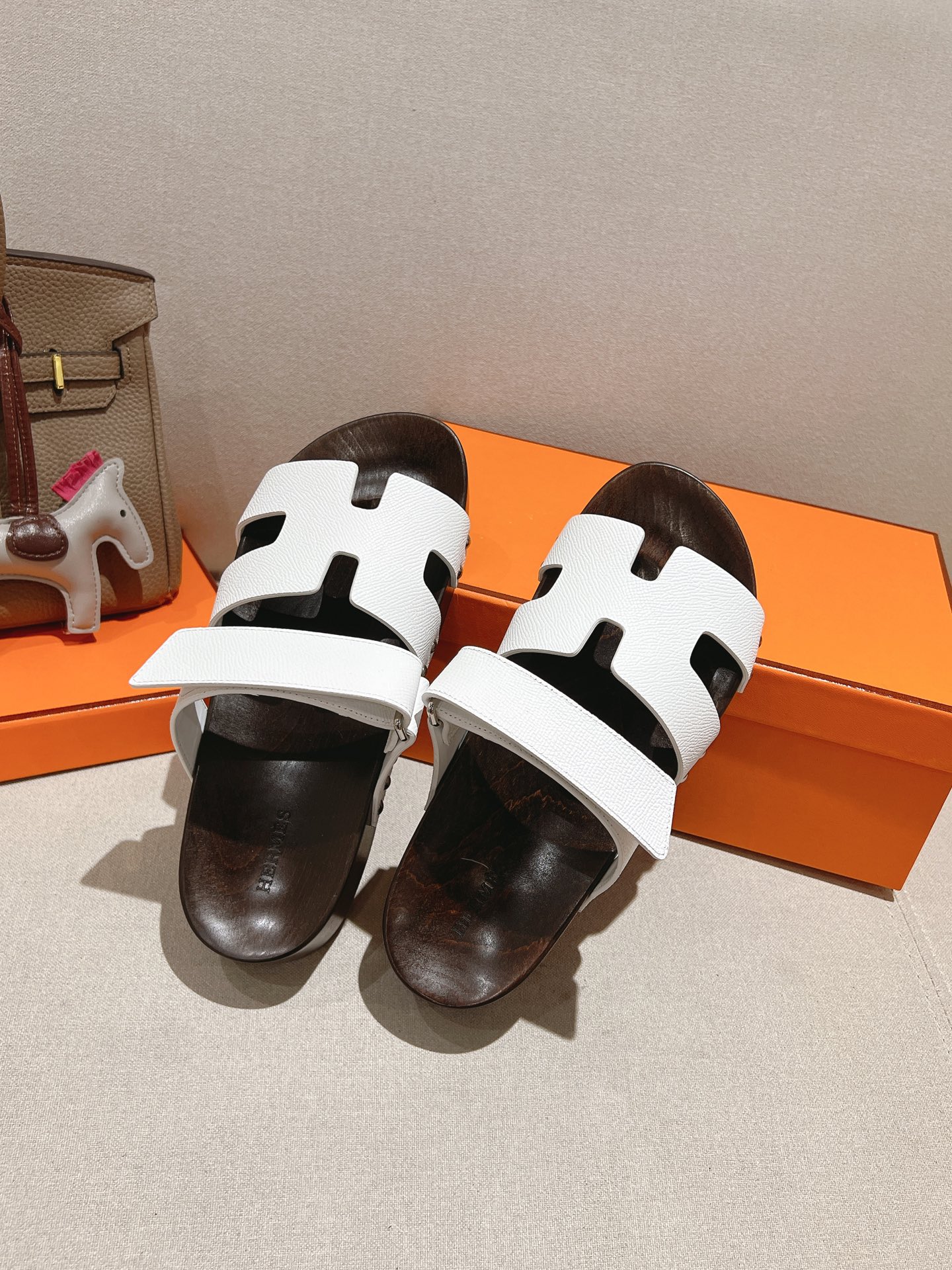 HERMES  01639