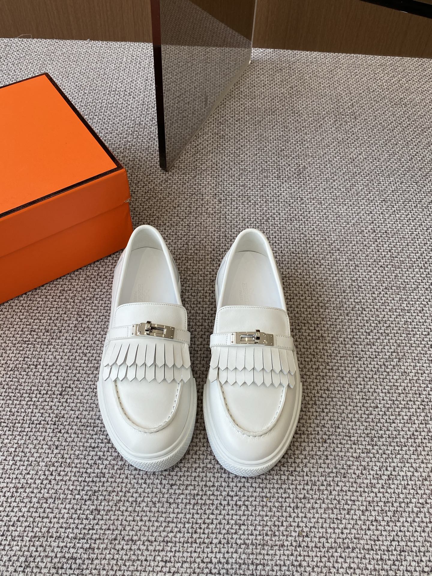 HERMES 01639
