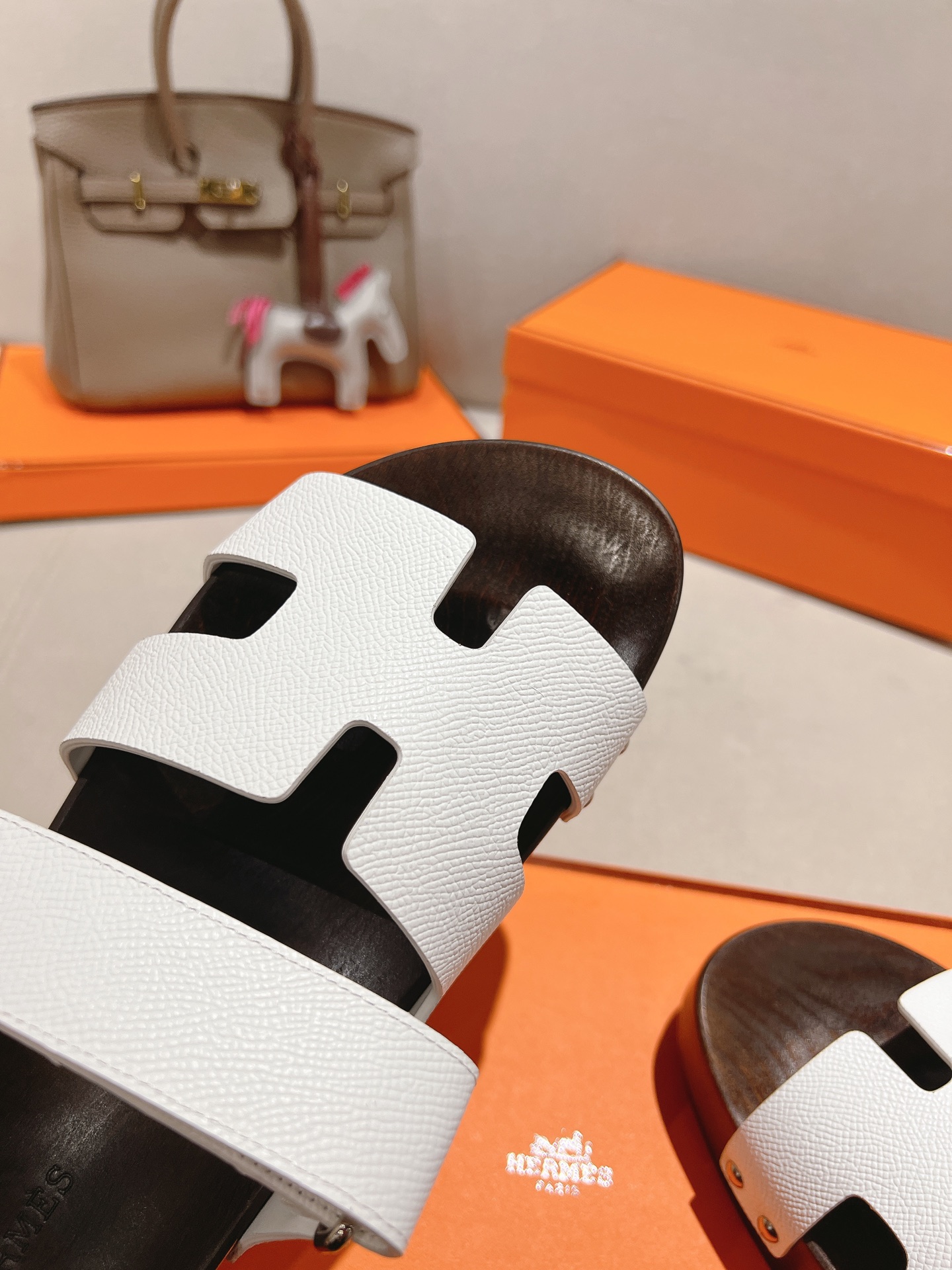HERMES  01639
