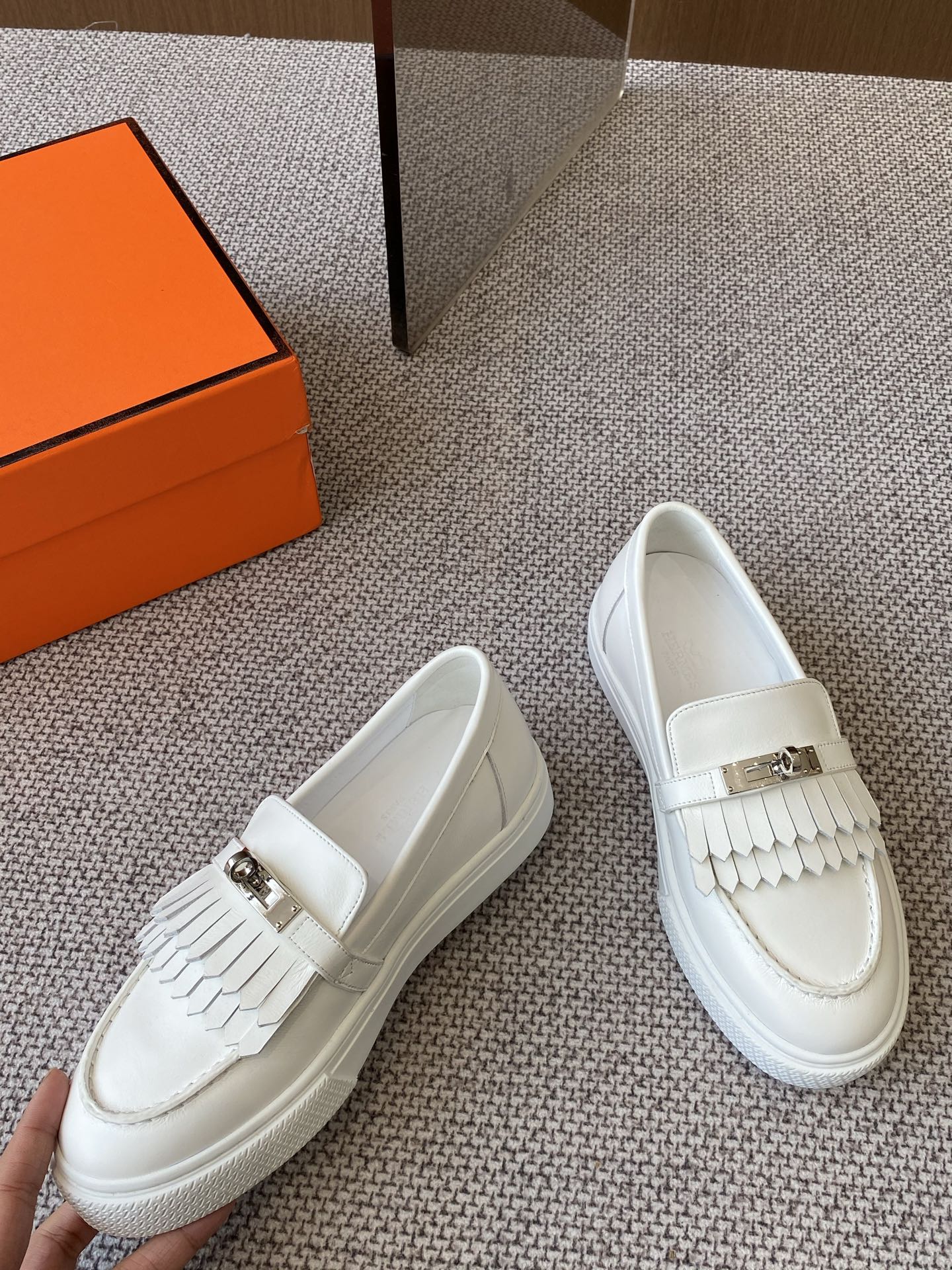 HERMES 01639