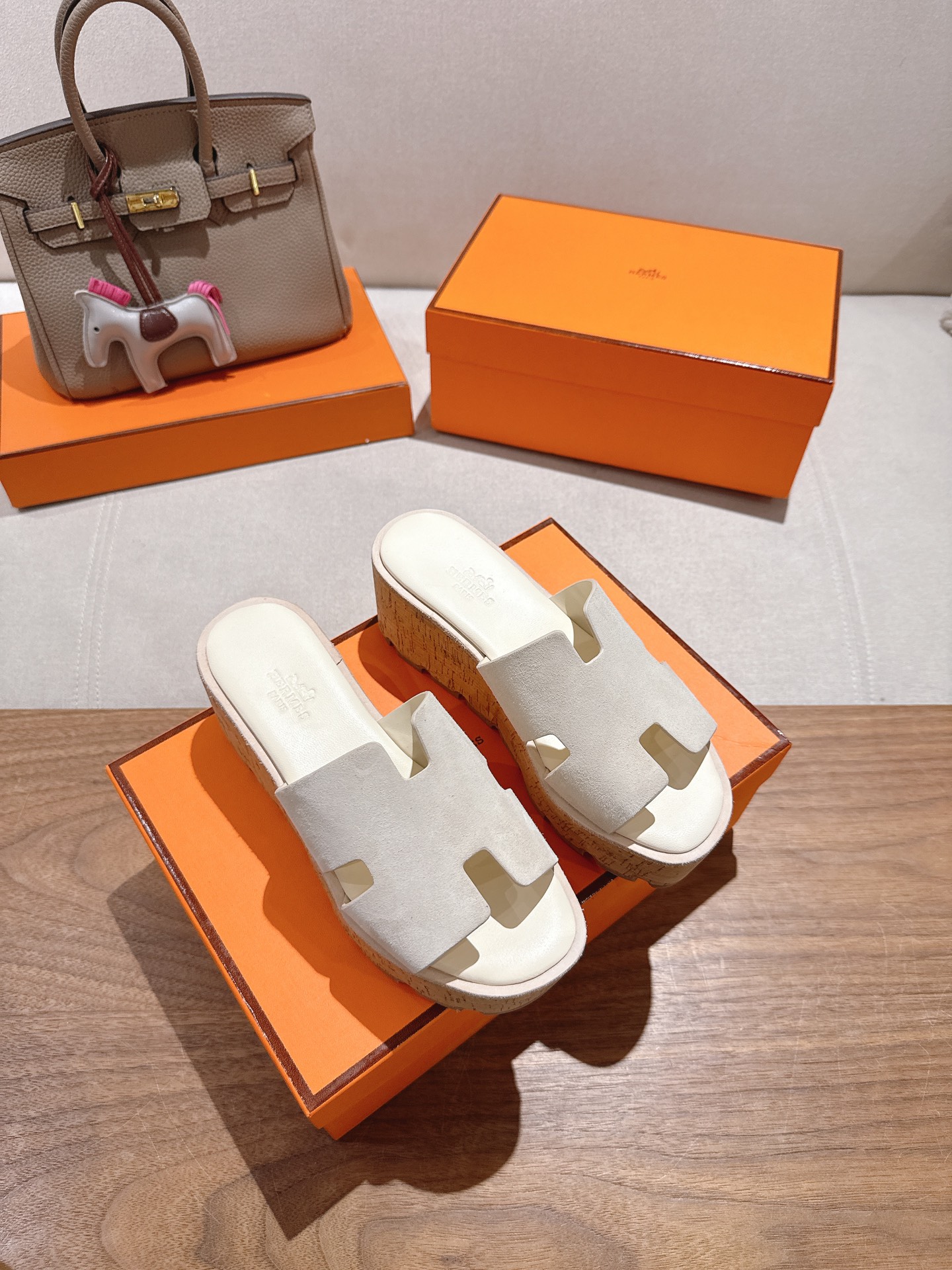 HERMES 01649