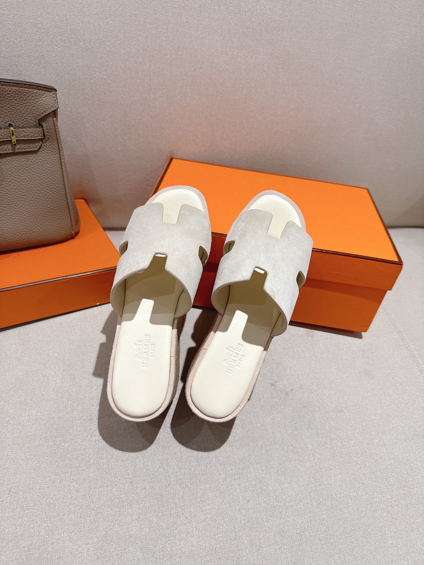 HERMES 01649