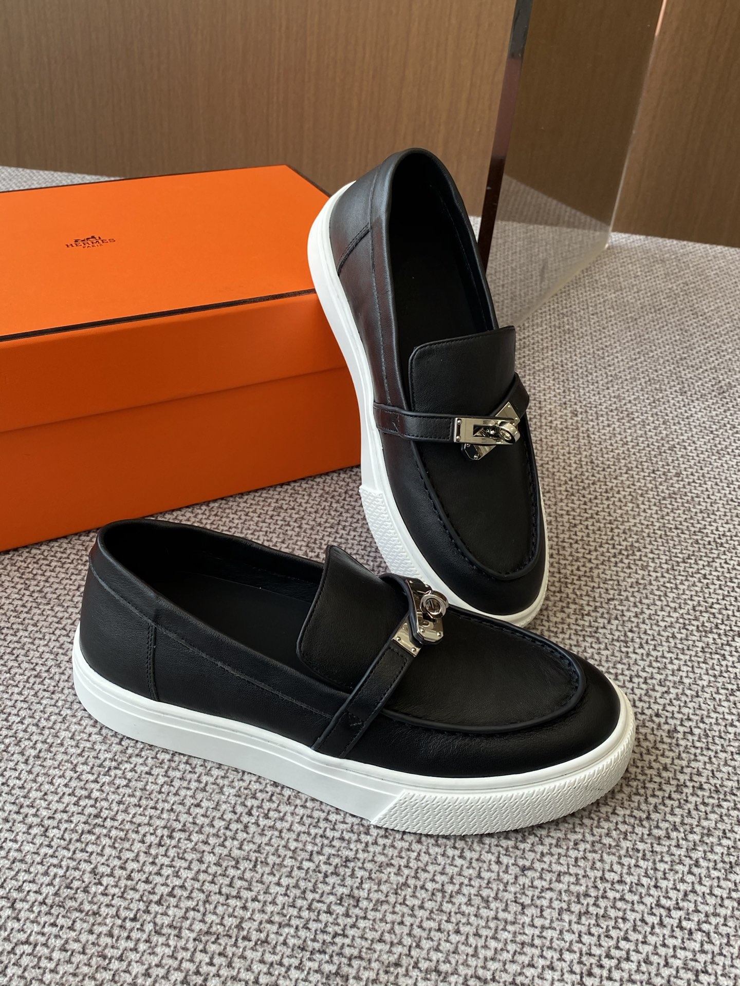 HERMES 01649 HERMES 01649