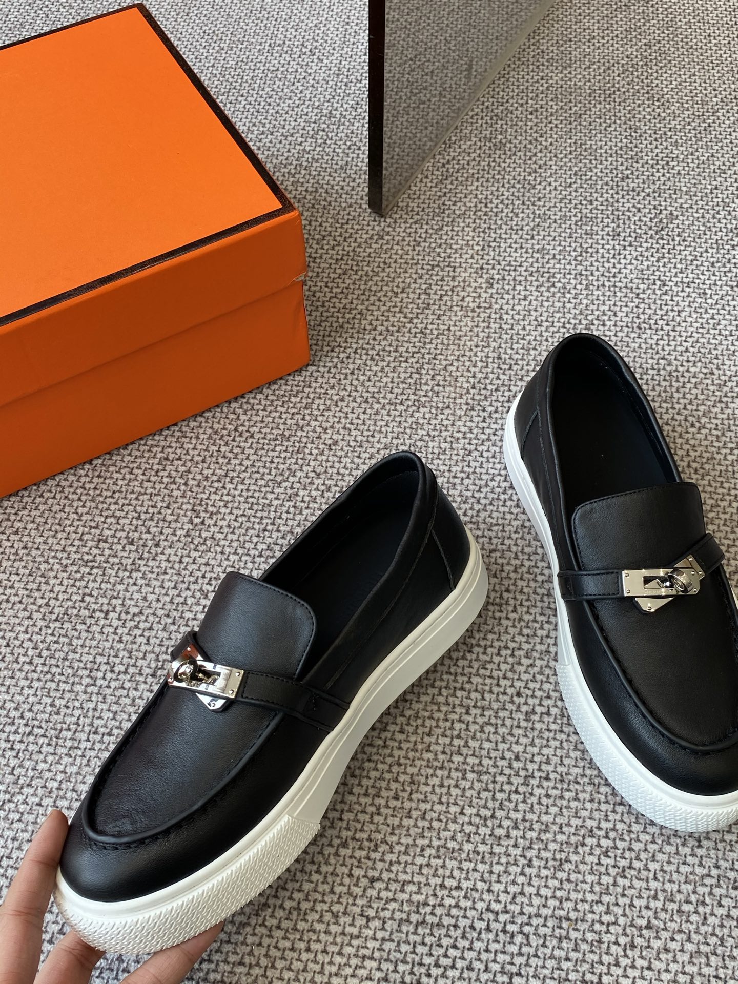 HERMES 01649 HERMES 01649