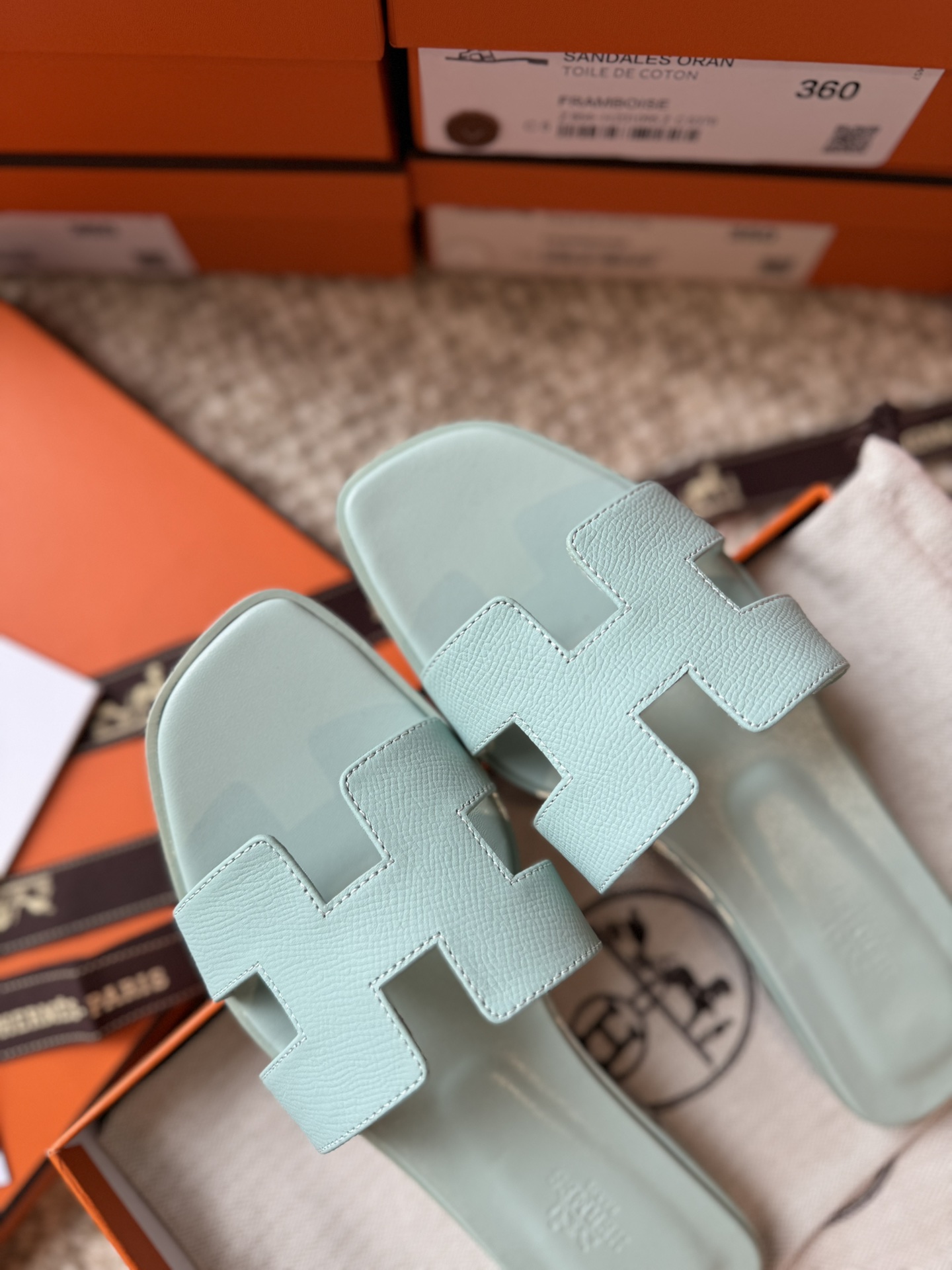 HERMES 01658