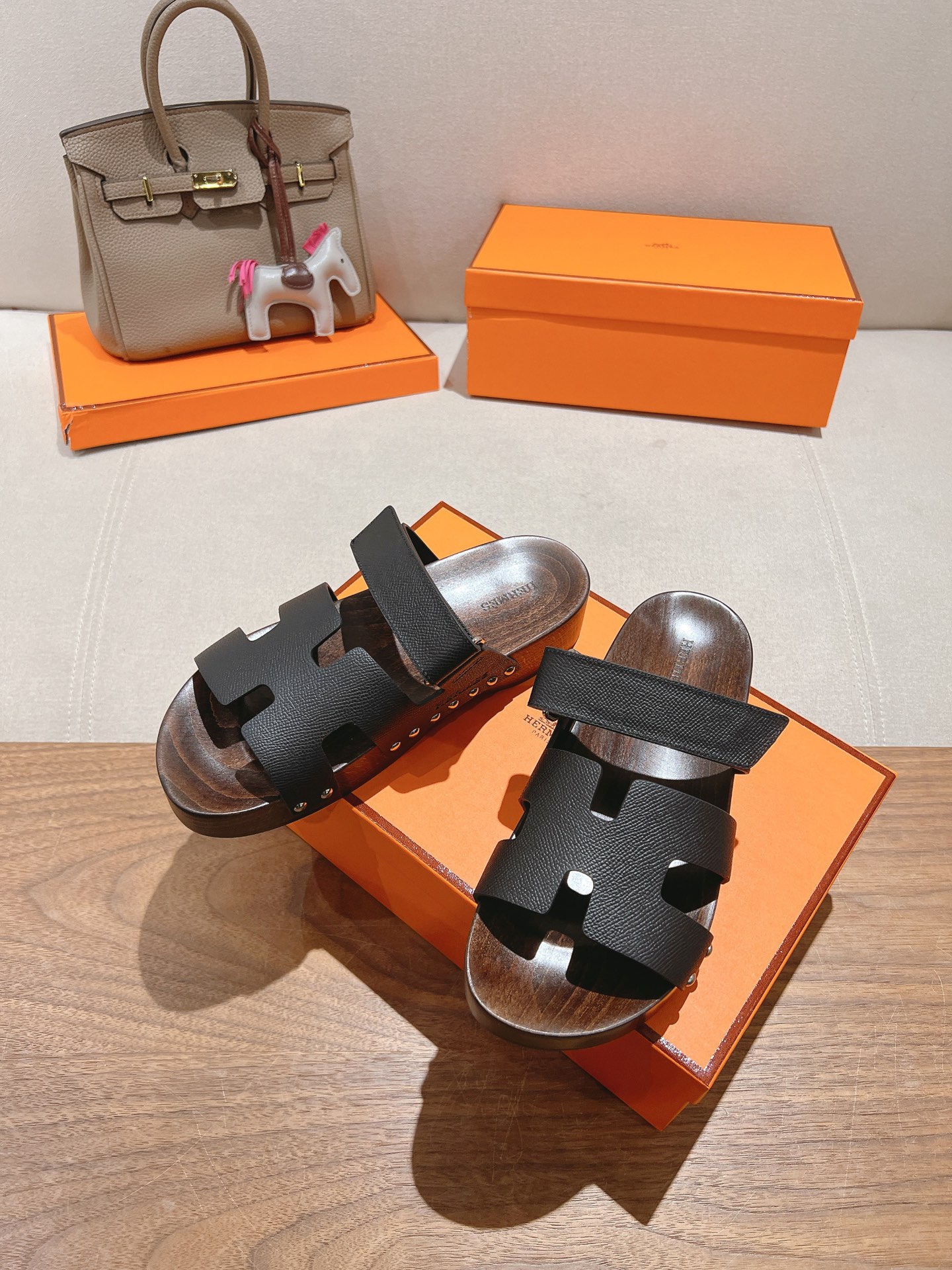 HERMES 01669 HERMES 01669