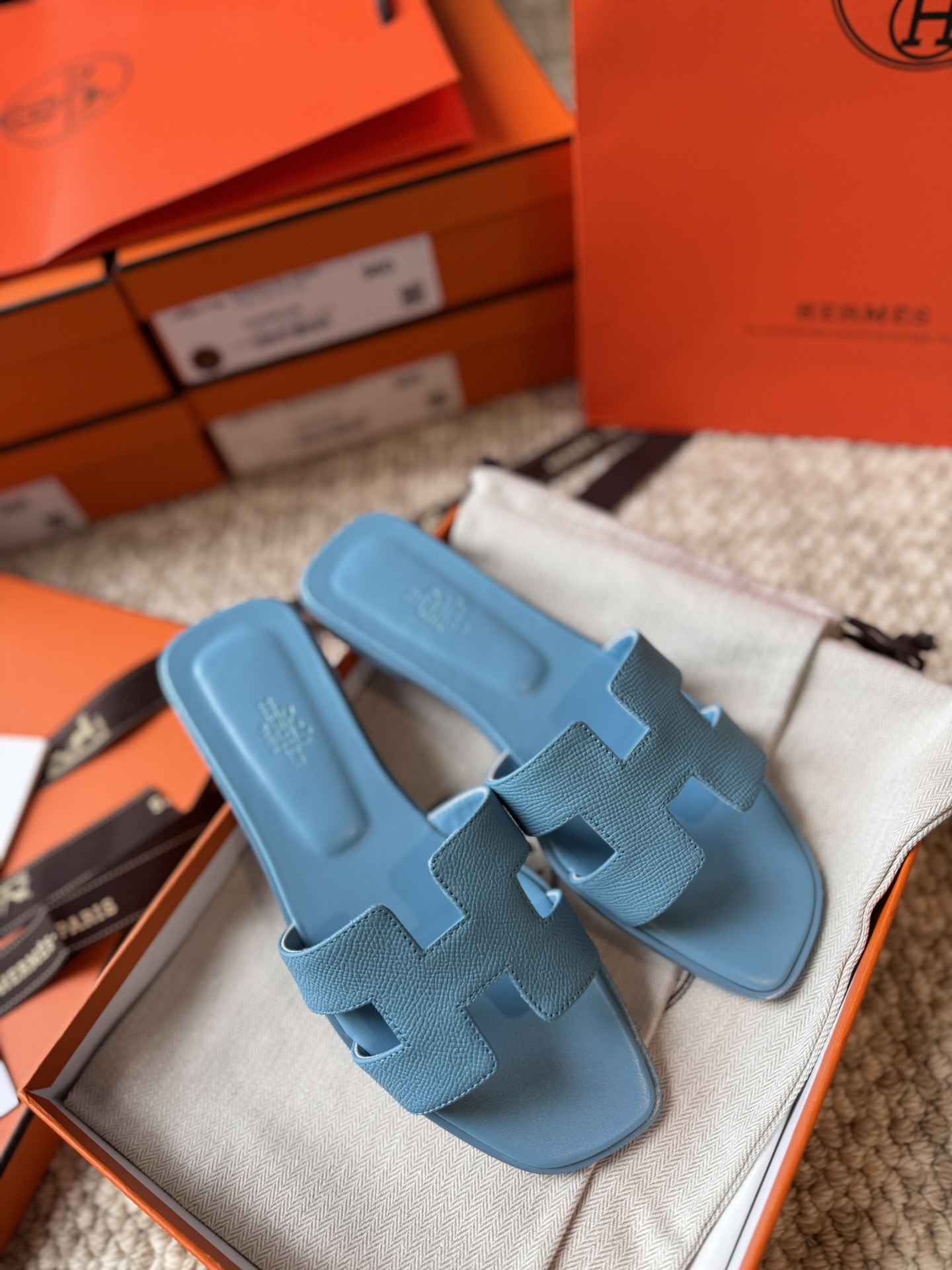HERMES 01669 HERMES 01669