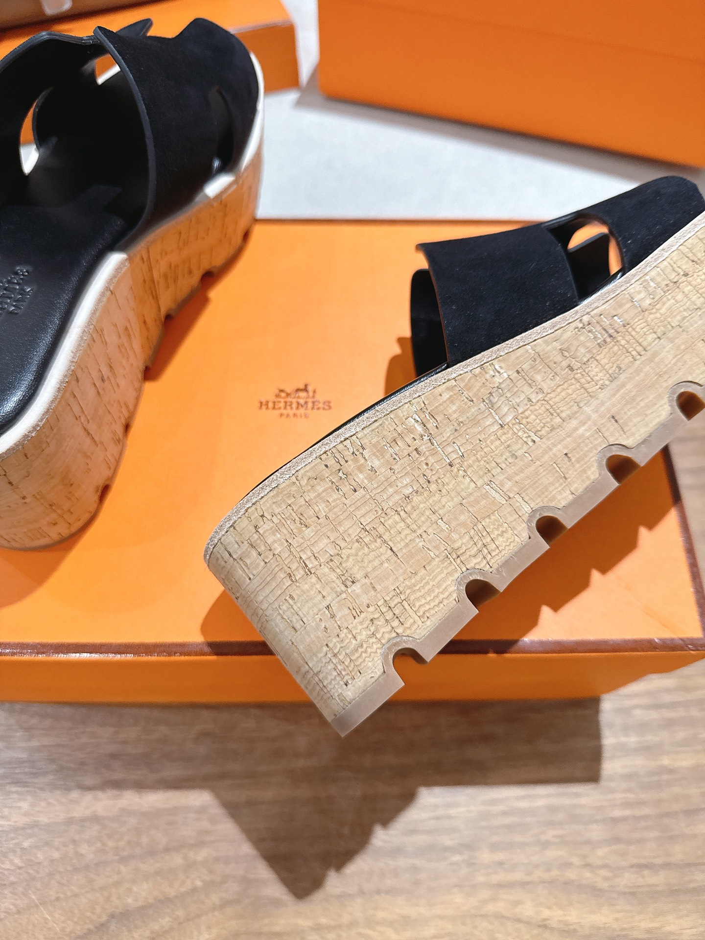HERMES 01679