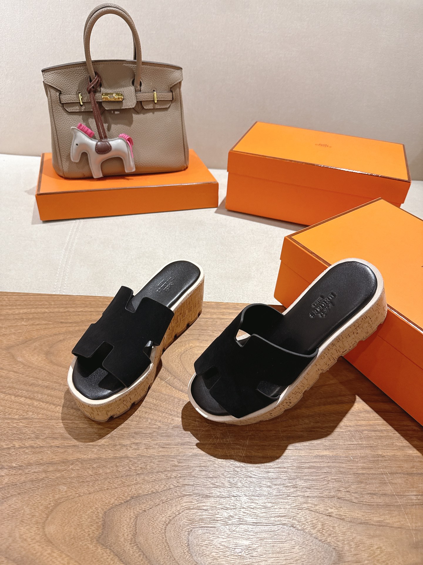 HERMES 01679