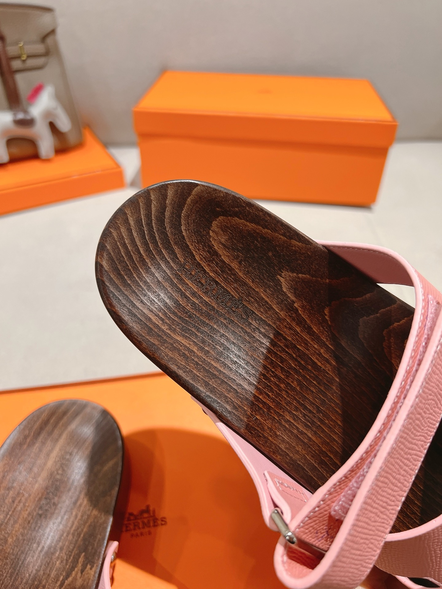 HERMES  01679