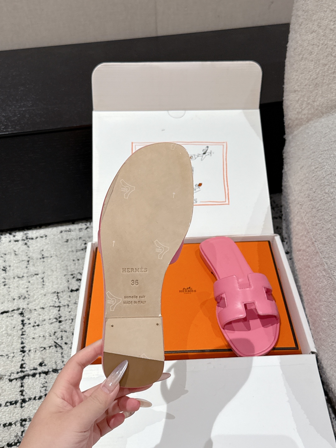 HERMES  01679