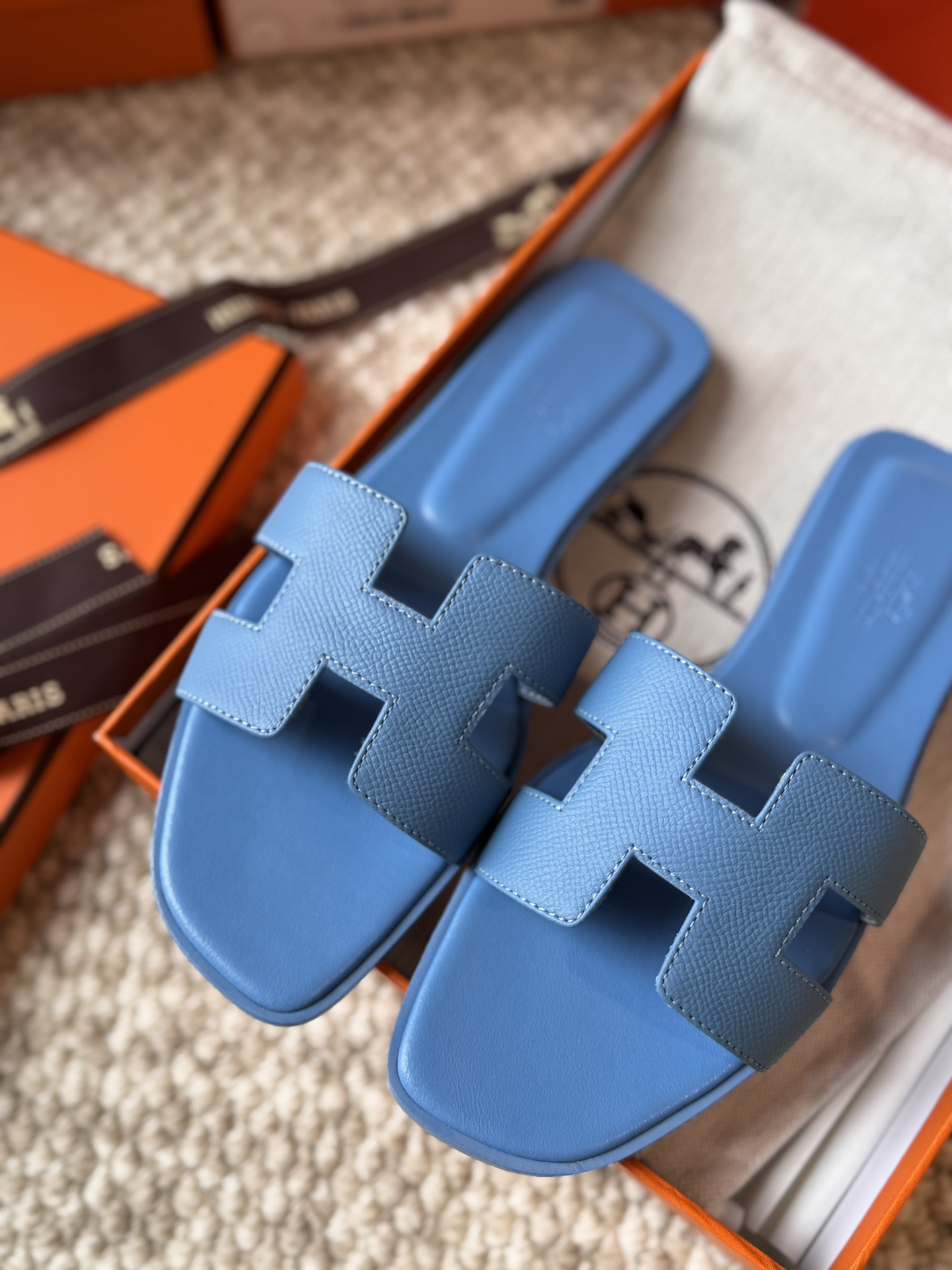 HERMES 01679