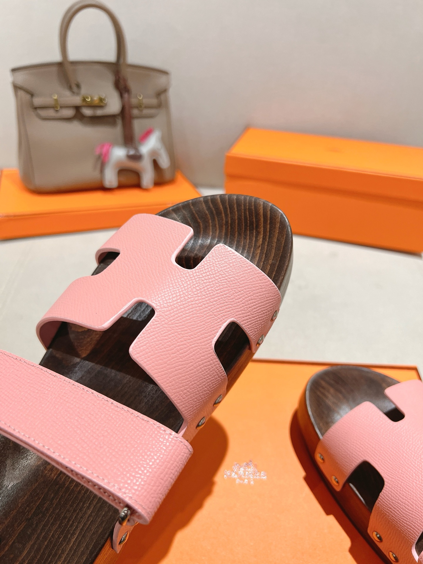 HERMES  01679