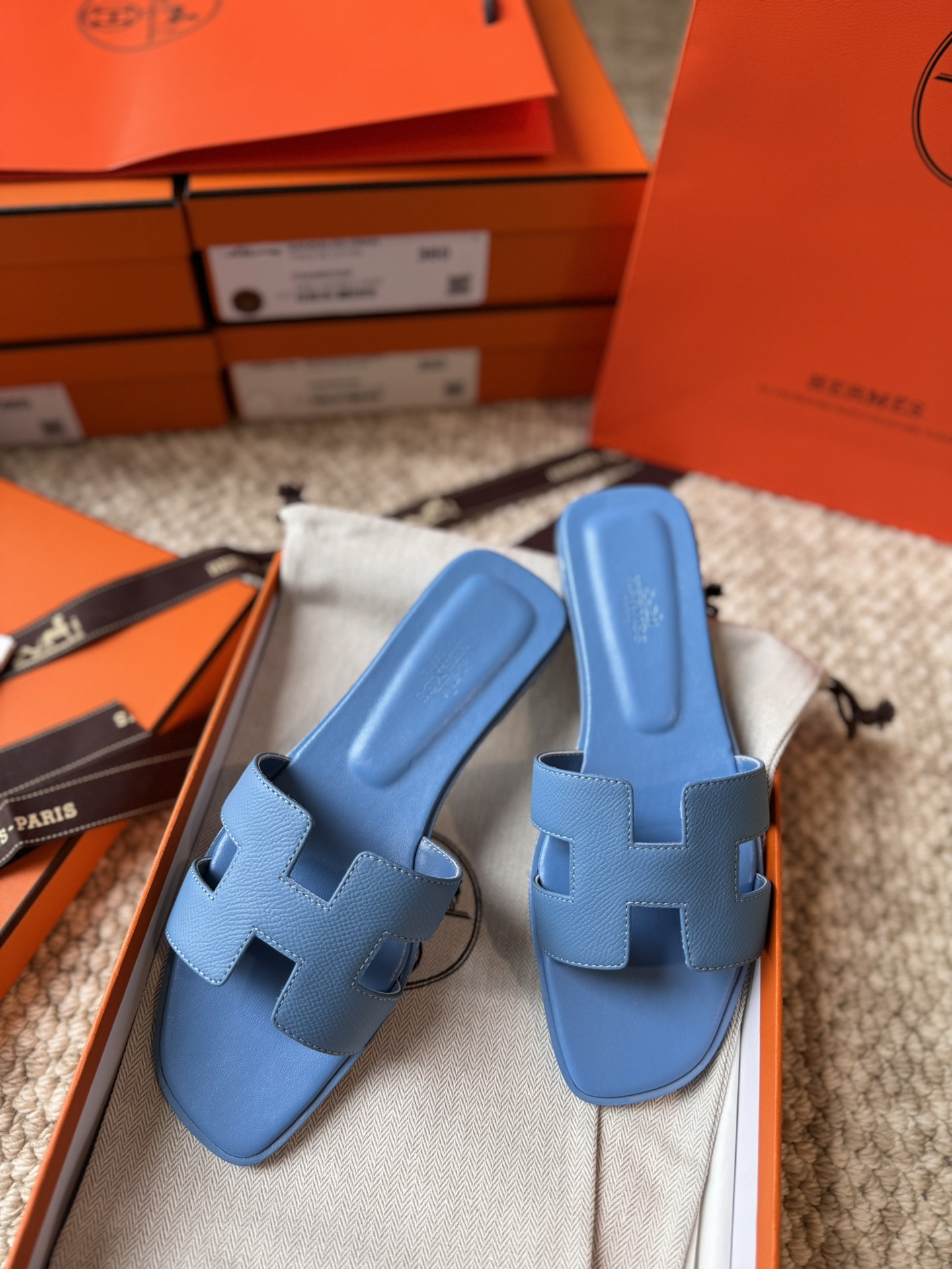 HERMES 01679
