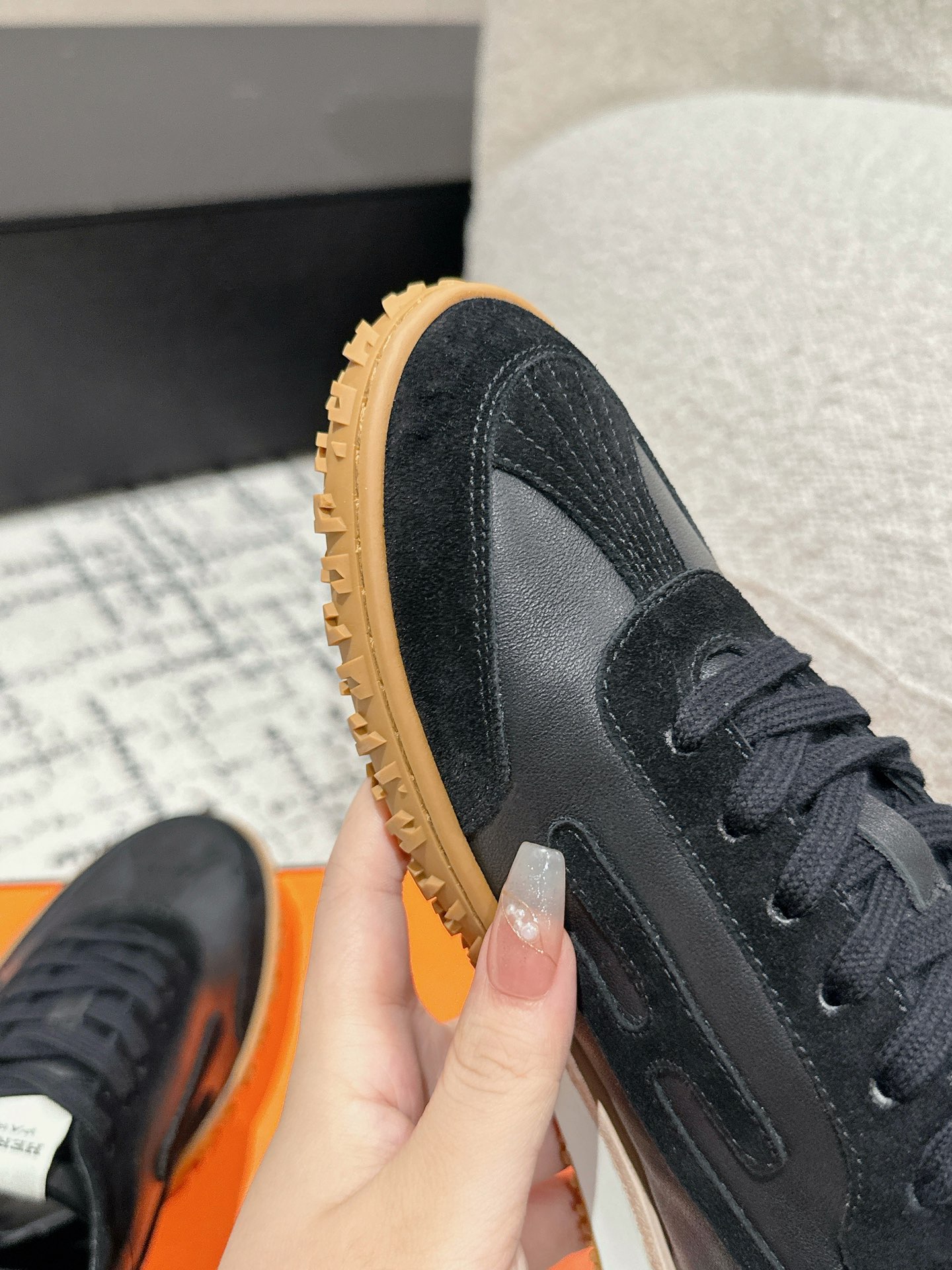 HERMES 01689 HERMES 01689