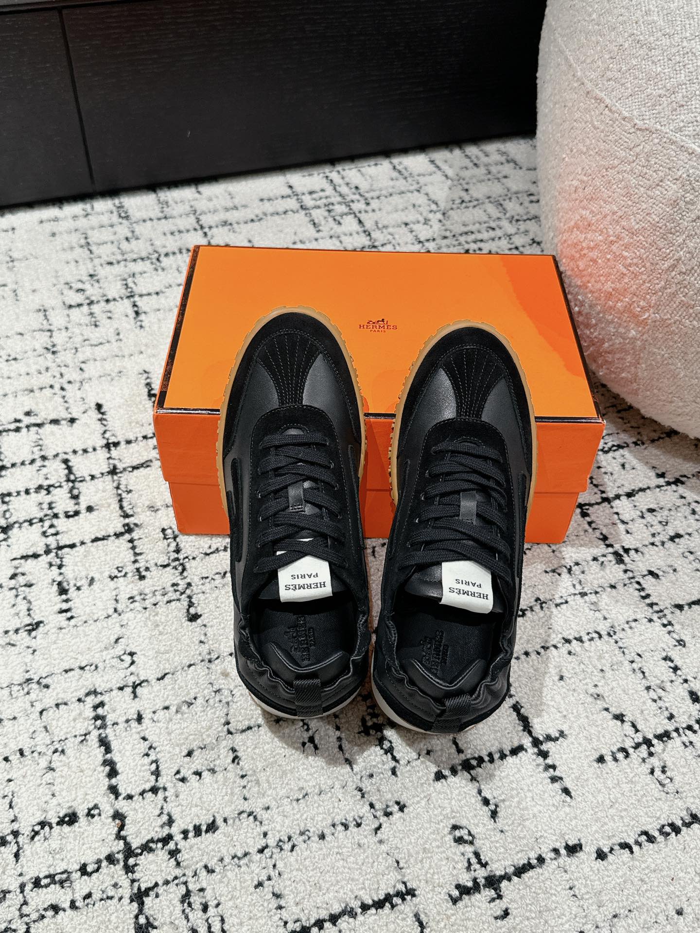 HERMES 01689 HERMES 01689