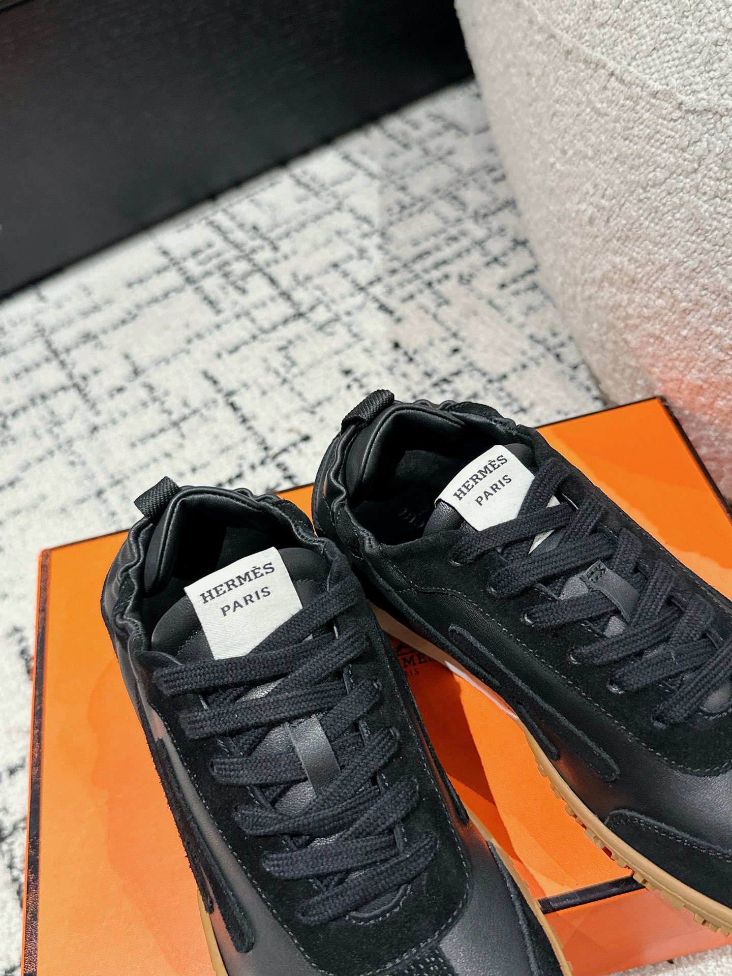 HERMES 01689 HERMES 01689
