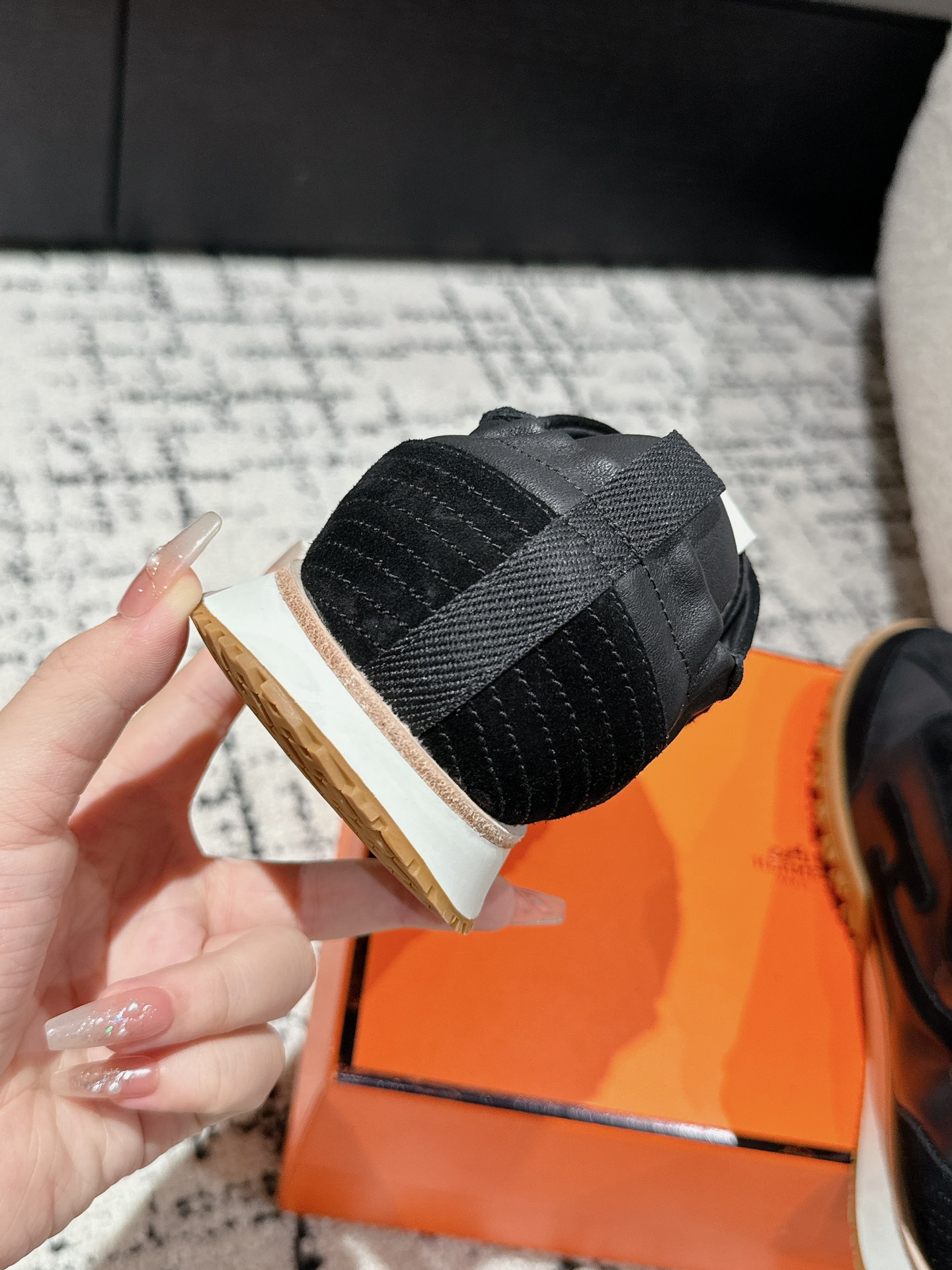 HERMES 01689 HERMES 01689