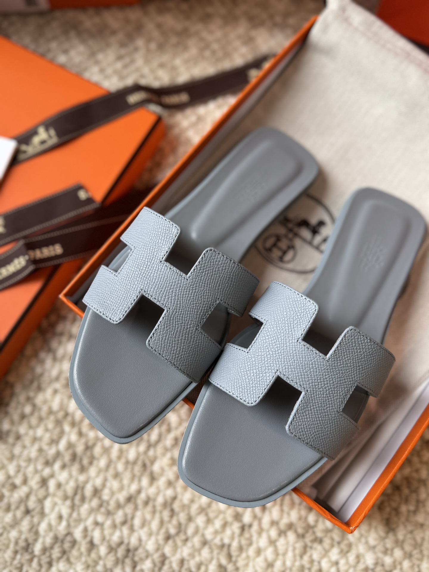 HERMES 01699