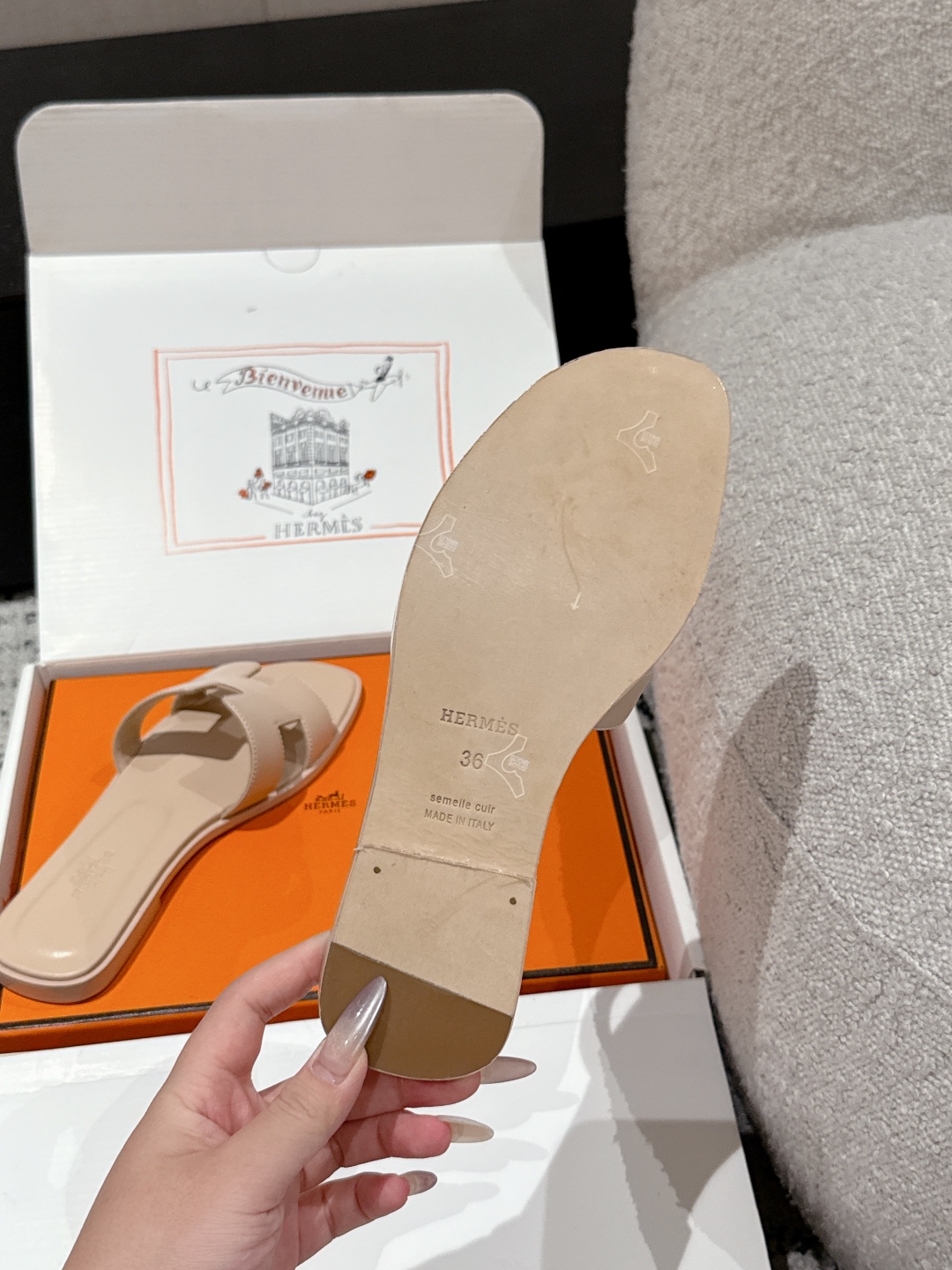 HERMES  01699