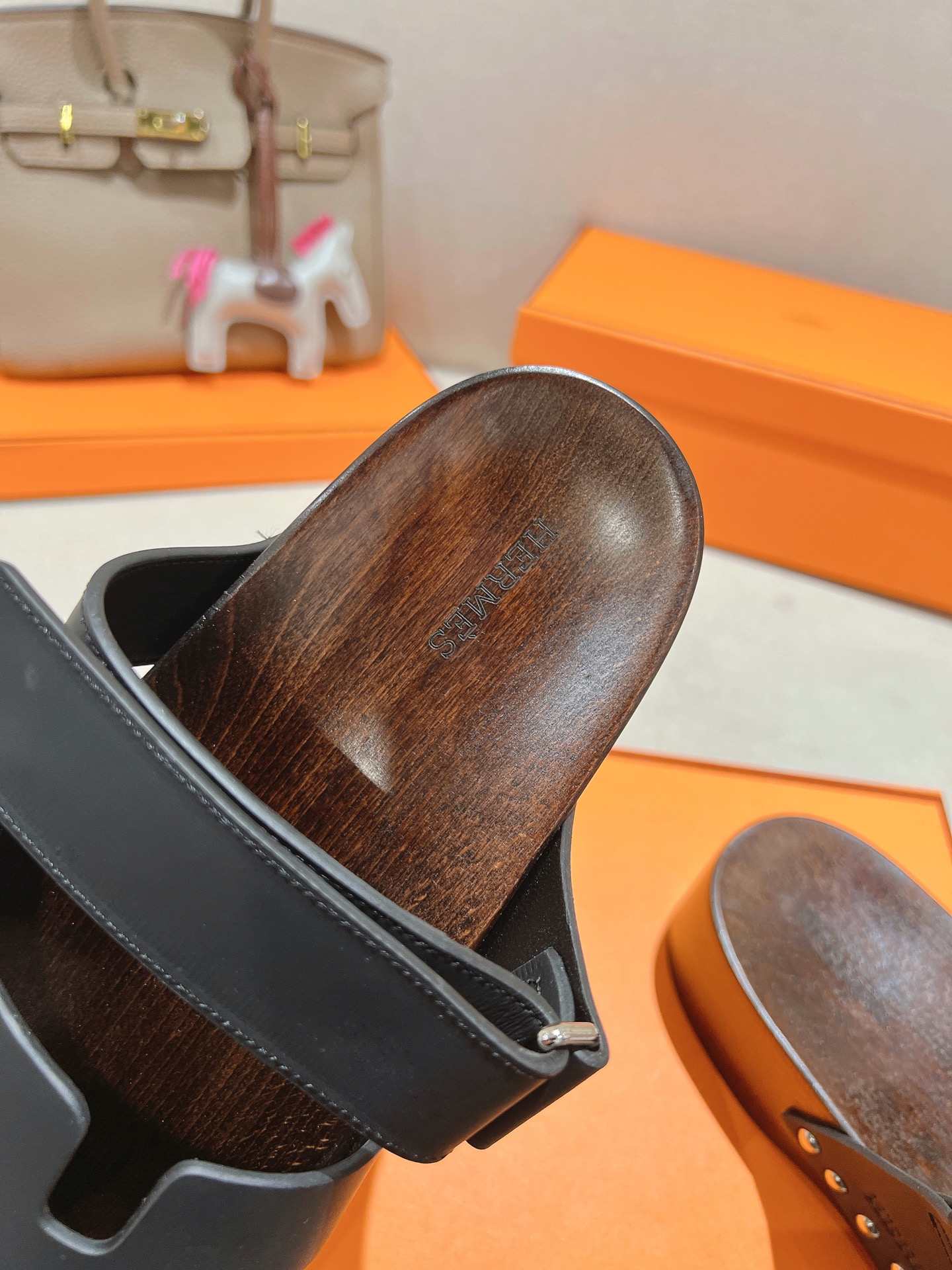 HERMES  01699