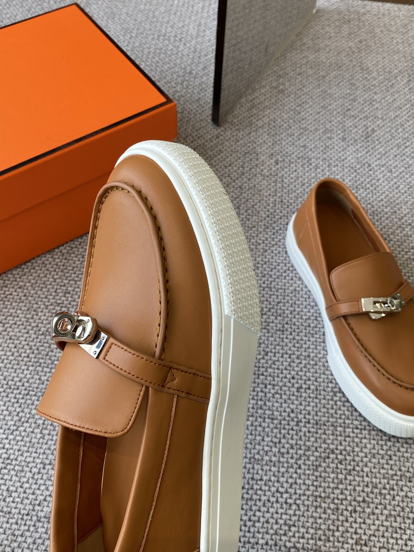 HERMES 01699