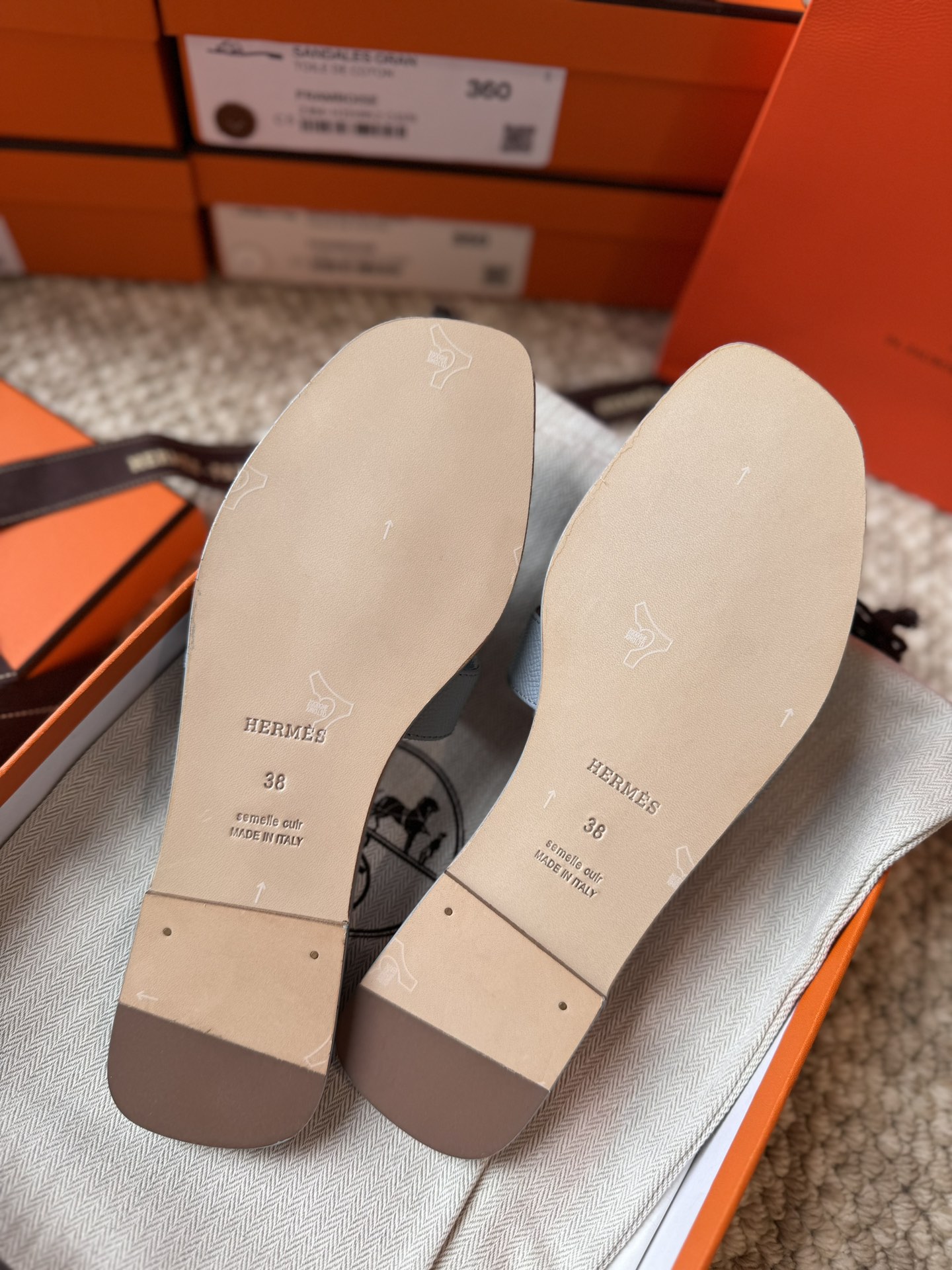 HERMES 01699