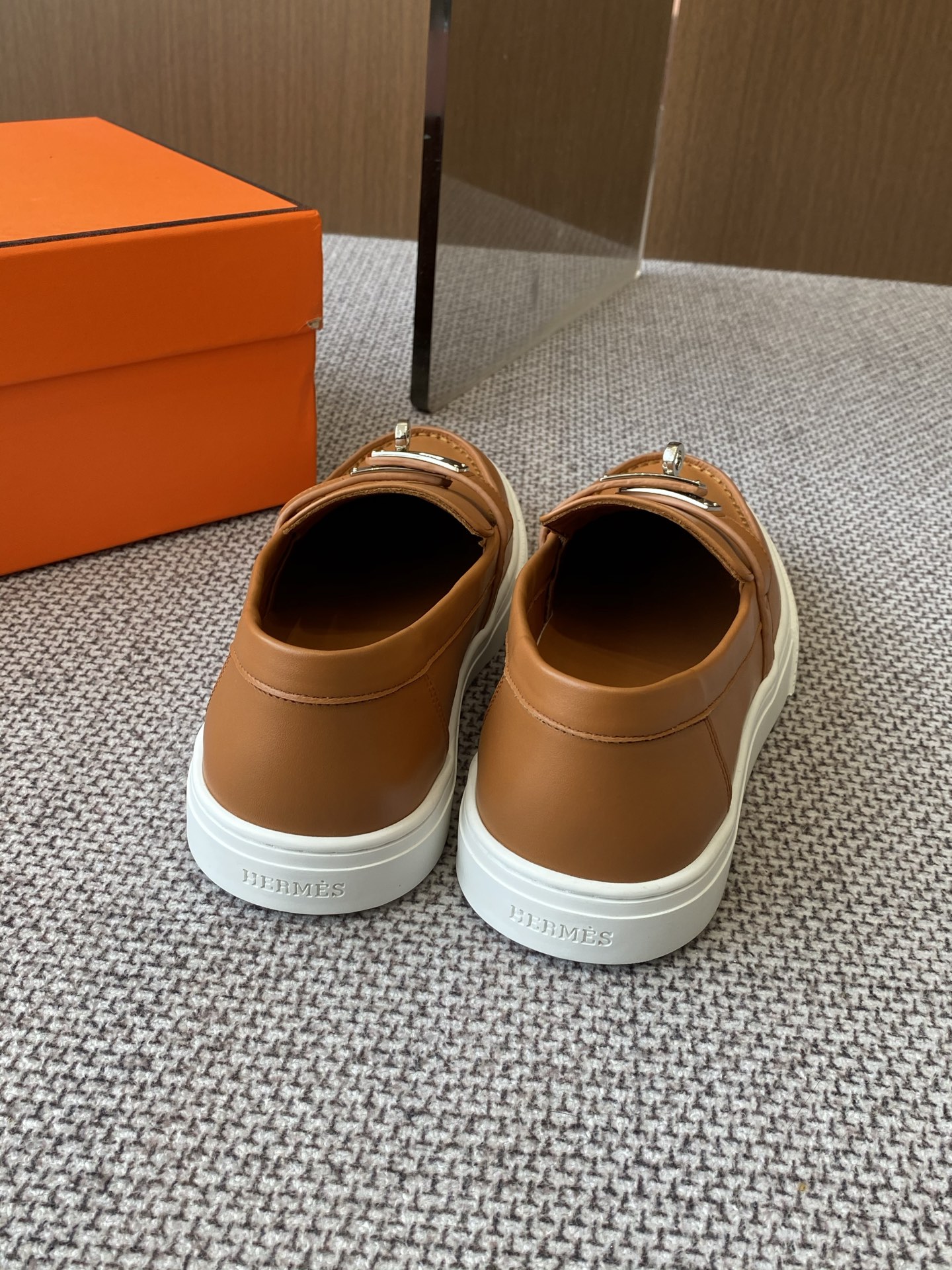 HERMES 01699