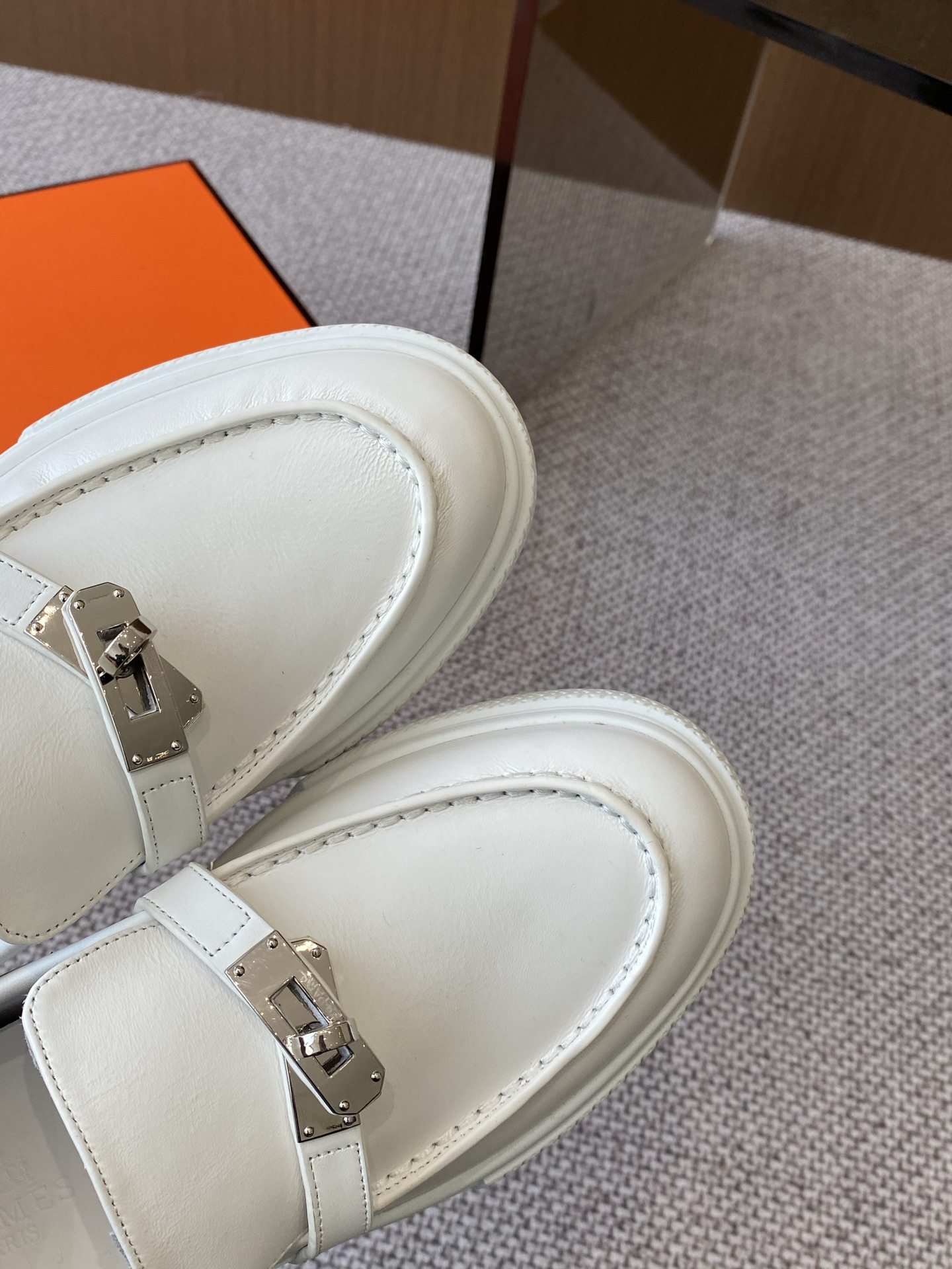 HERMES 01709 HERMES 01709