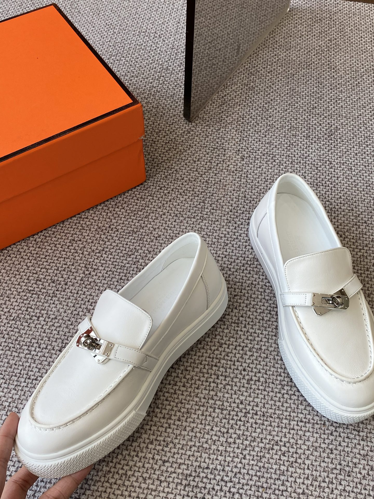 HERMES 01709 HERMES 01709
