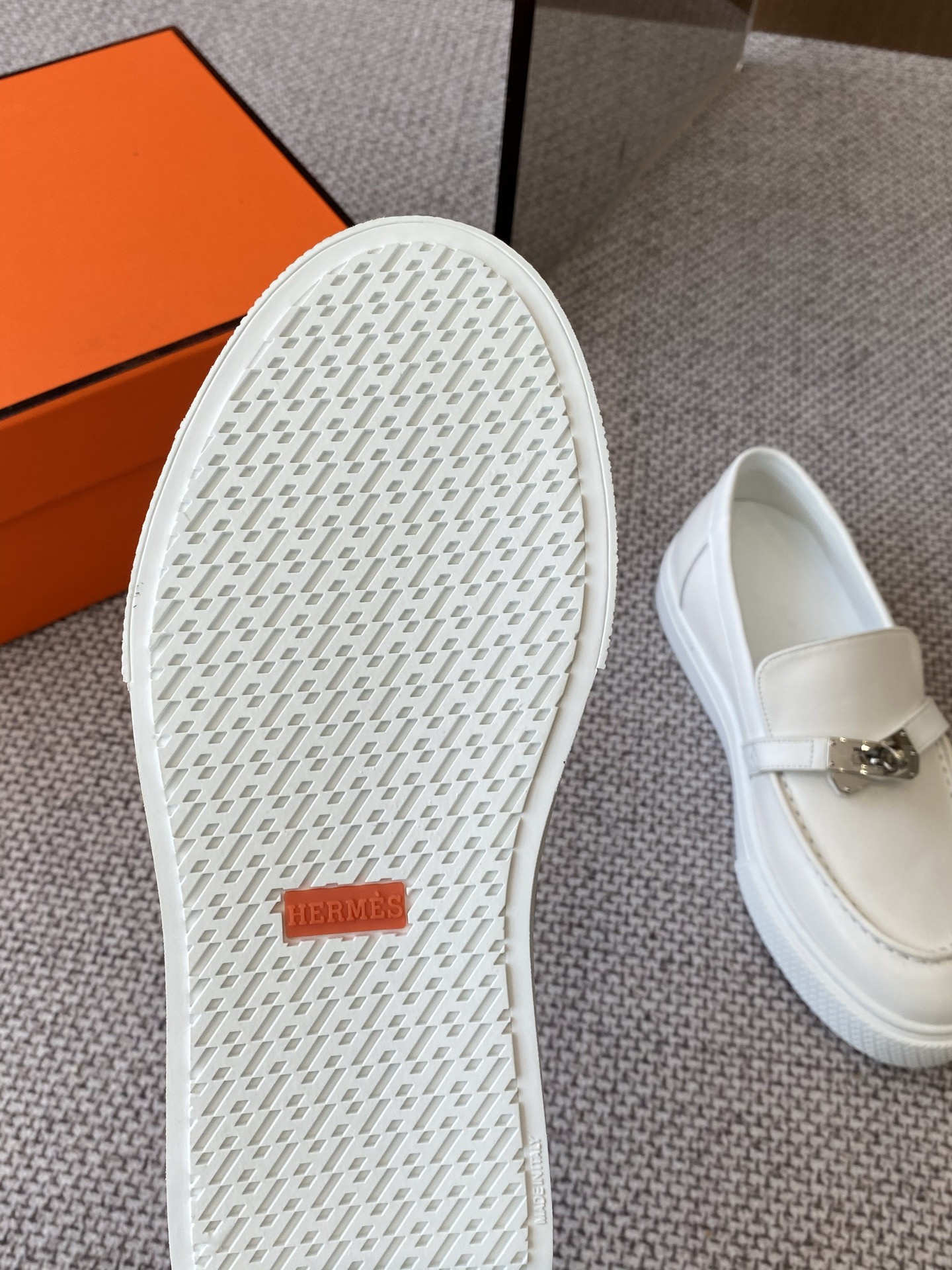 HERMES 01709 HERMES 01709