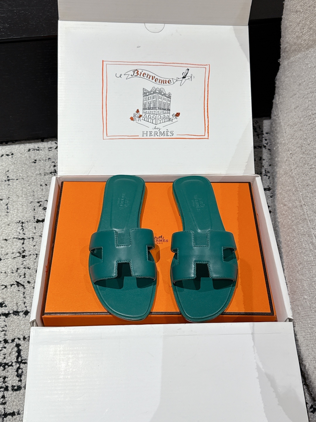 HERMES 01709 HERMES 01709