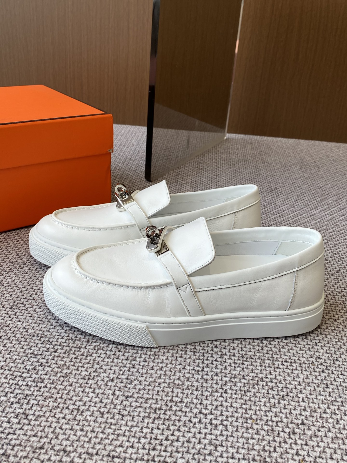 HERMES 01709 HERMES 01709