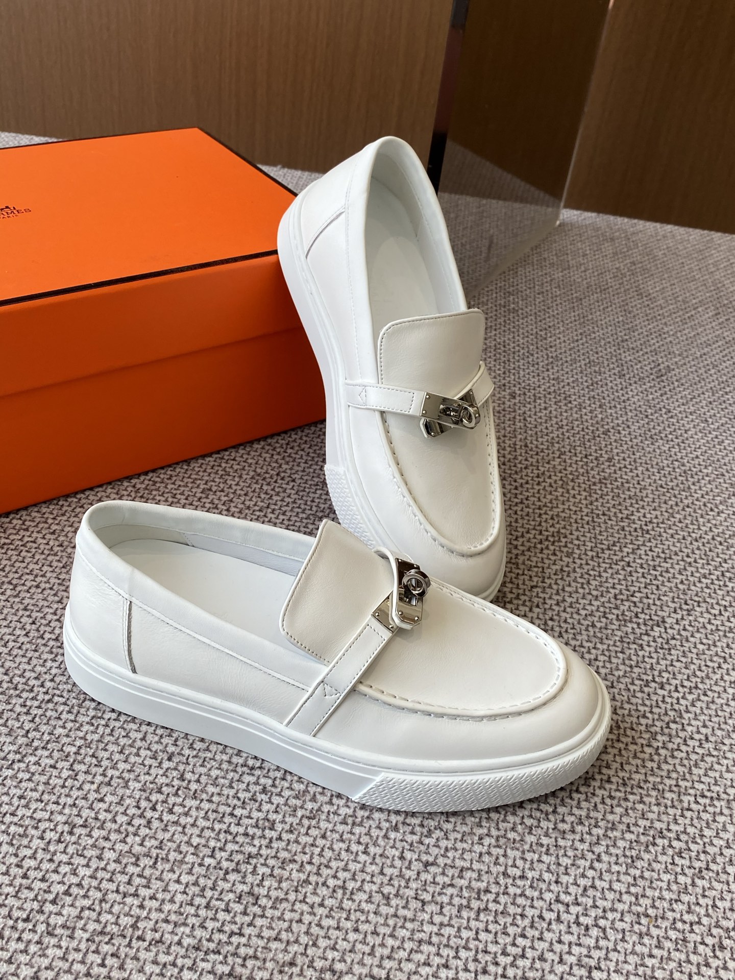 HERMES 01709 HERMES 01709