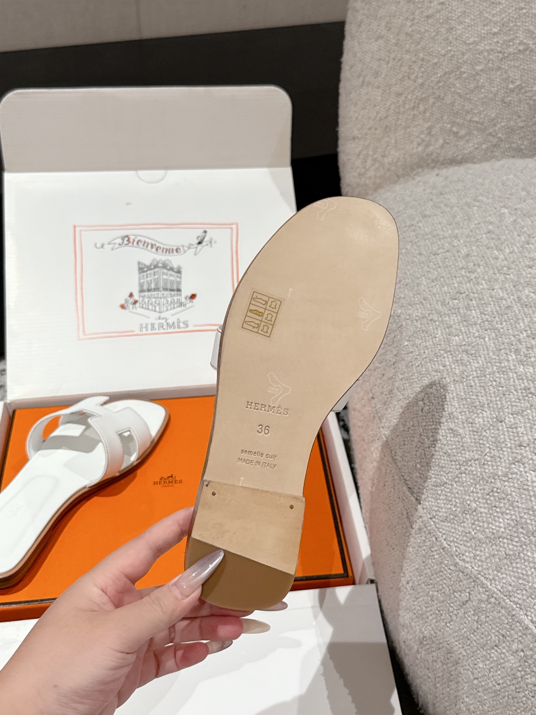 HERMES 01719 HERMES 01719